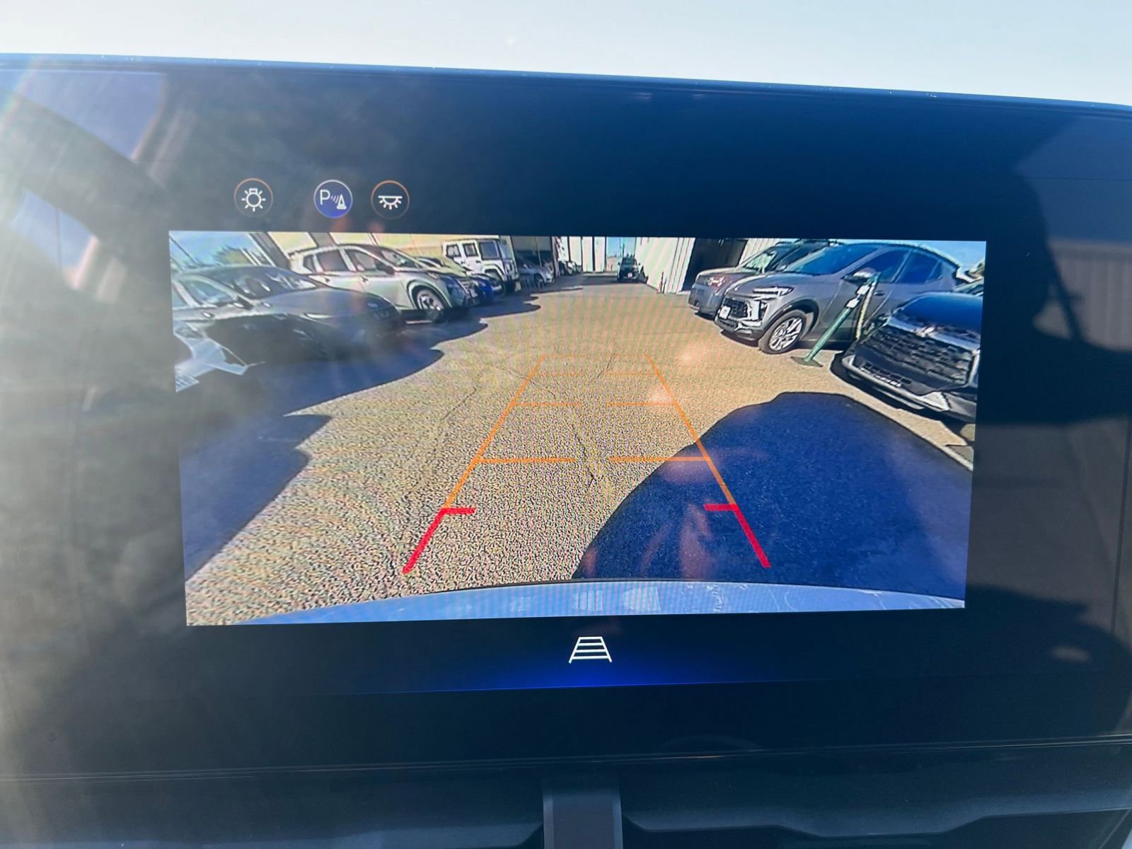 Thumbnail: 2025 Chevrolet Equinox - 17