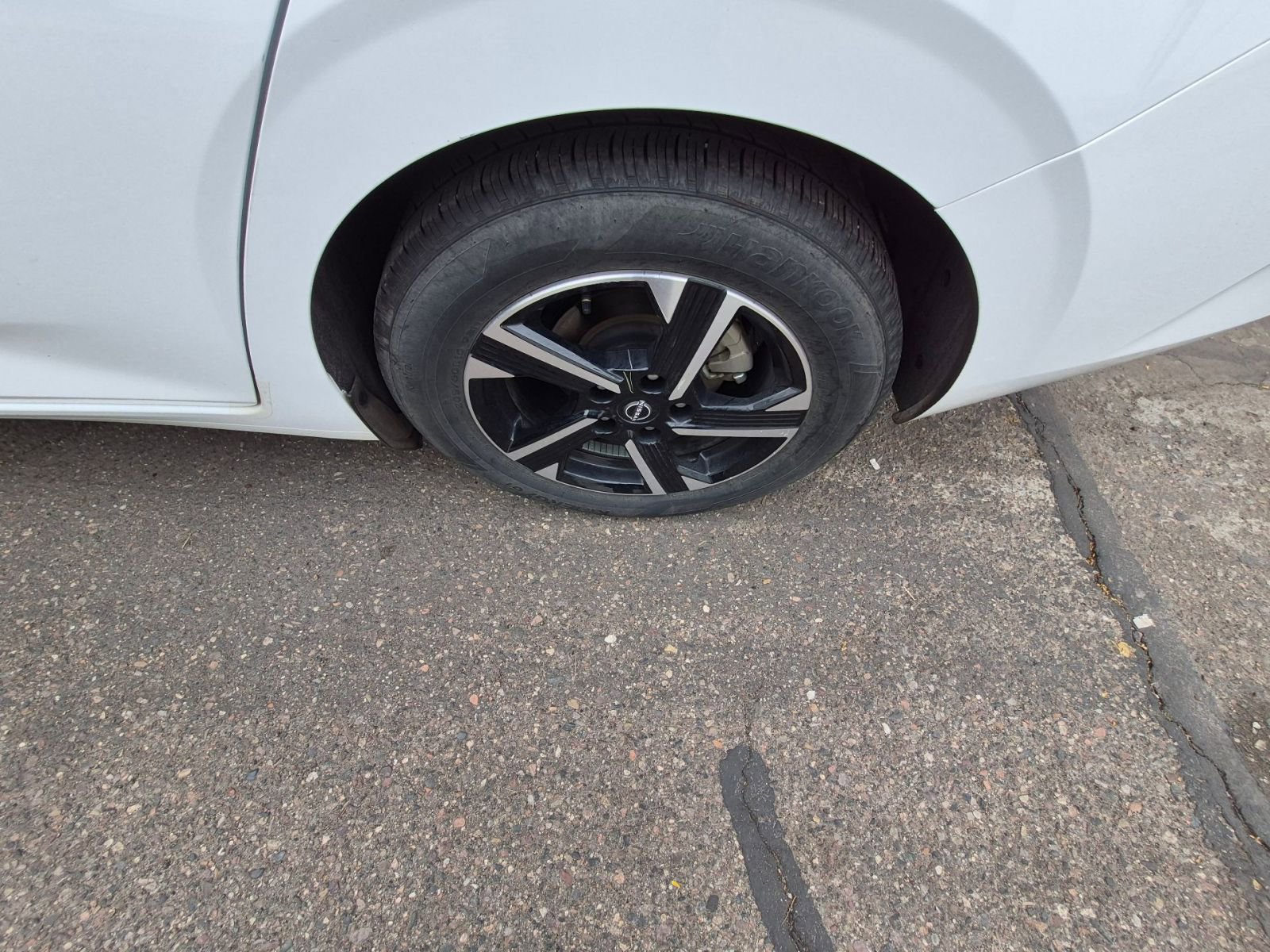 Thumbnail: 2025 Nissan Sentra - 9