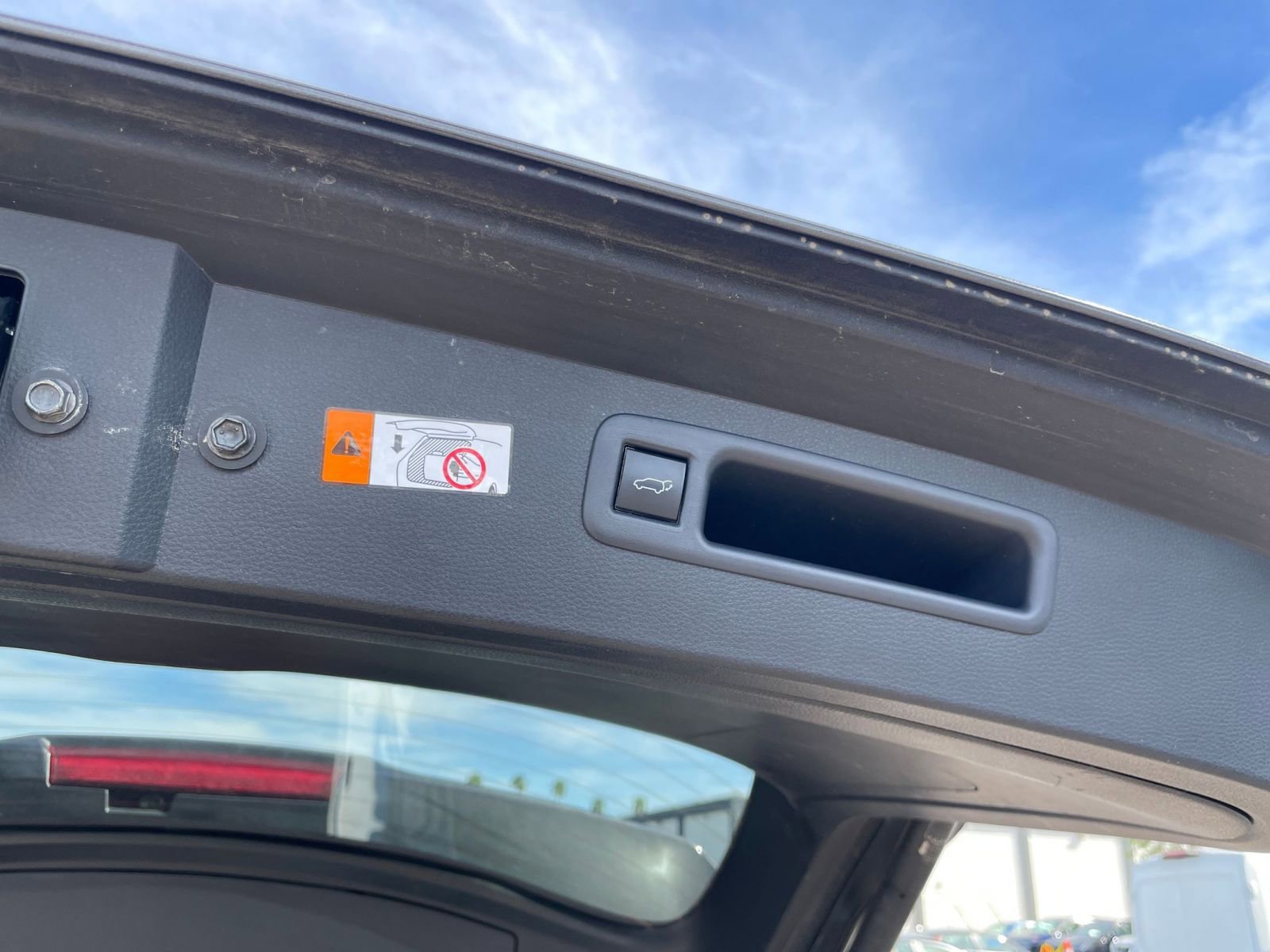 Thumbnail: 2025 Toyota Highlander - 23