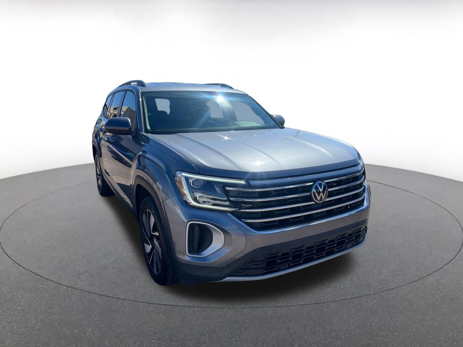 Thumbnail: 2025 Volkswagen Atlas - 1