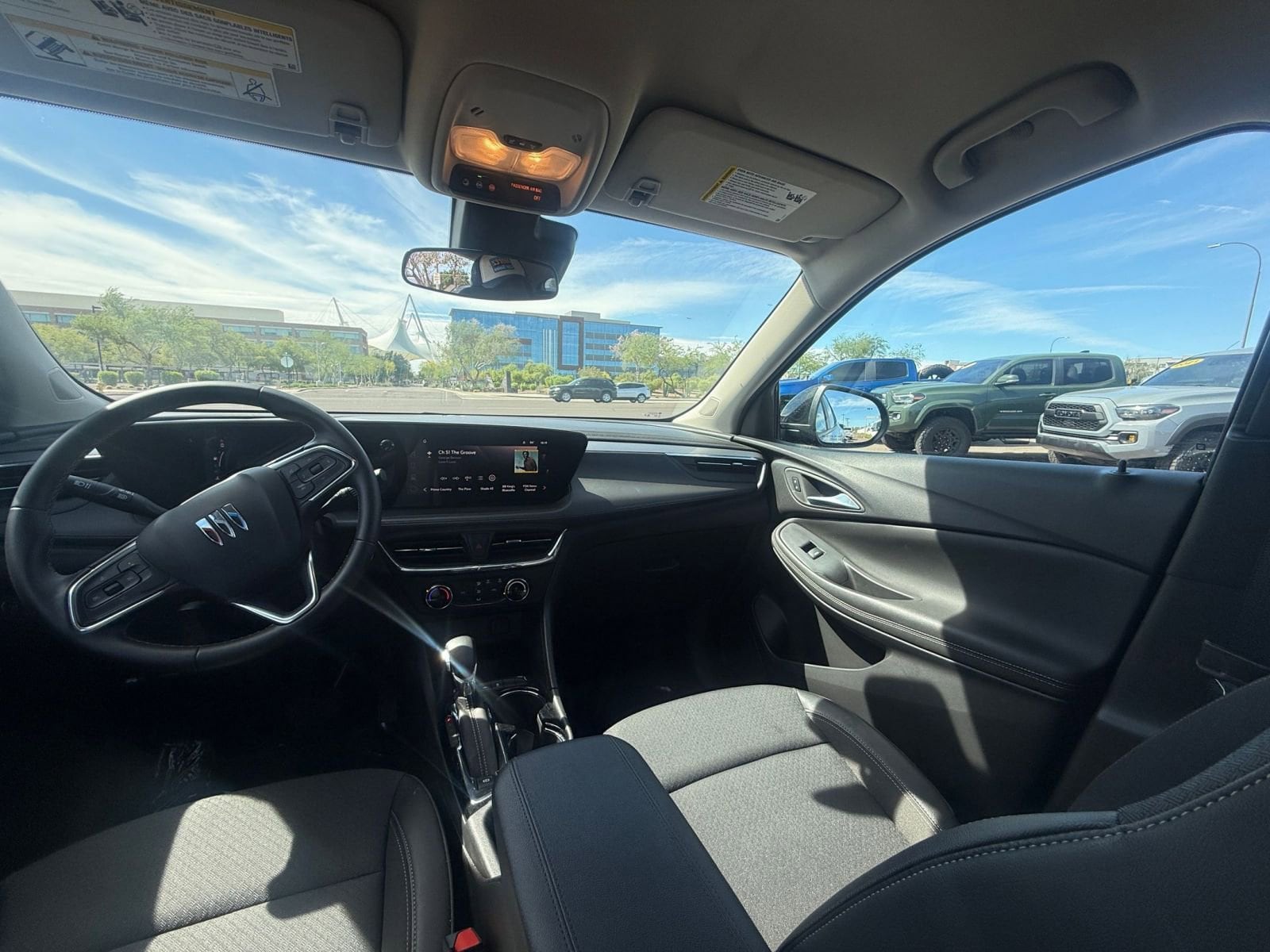 Thumbnail: 2025 Buick Encore GX - 35