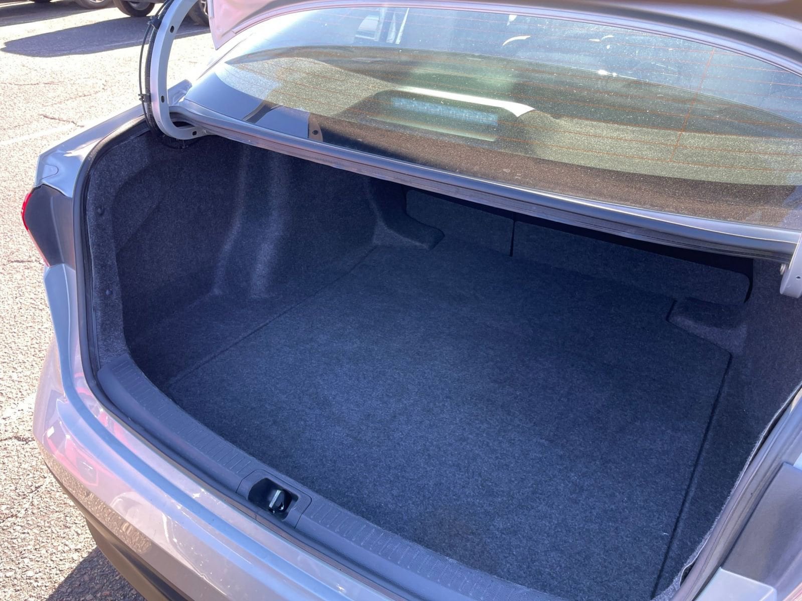 Thumbnail: 2025 Toyota Corolla - 30