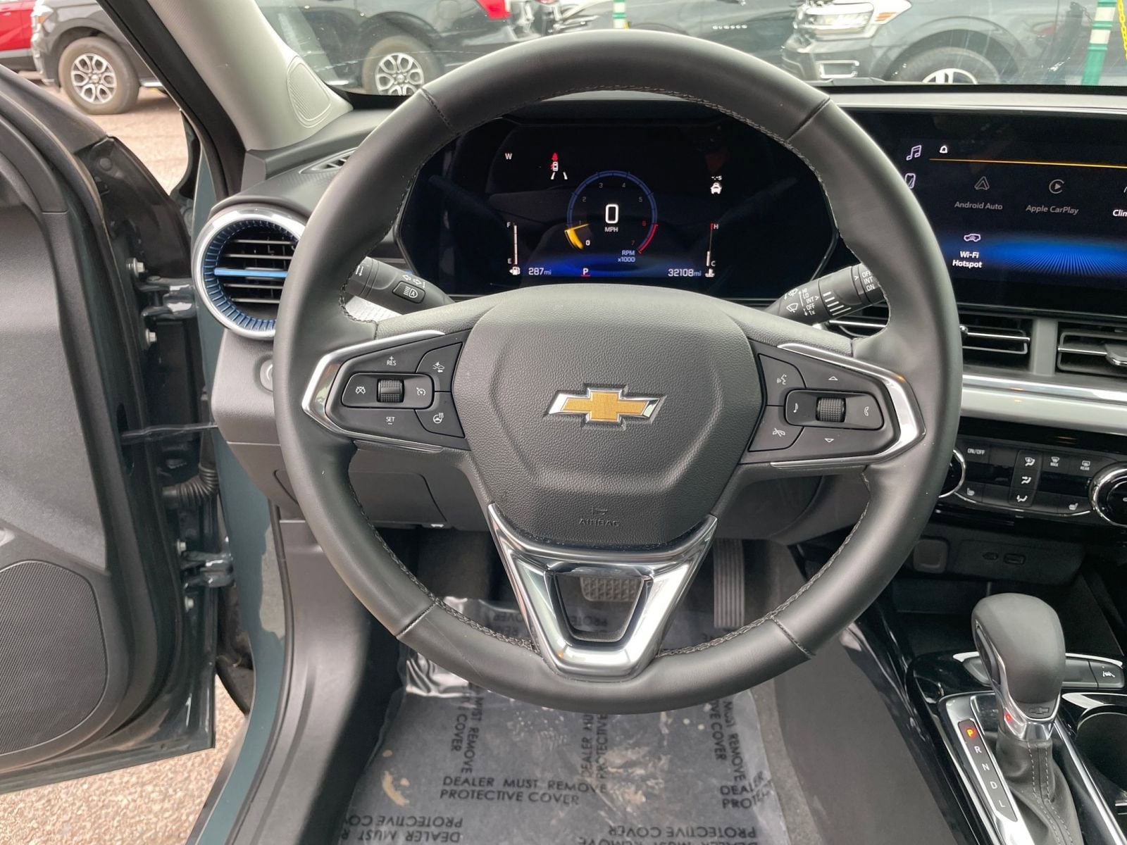 Thumbnail: 2025 Chevrolet Trax - 28