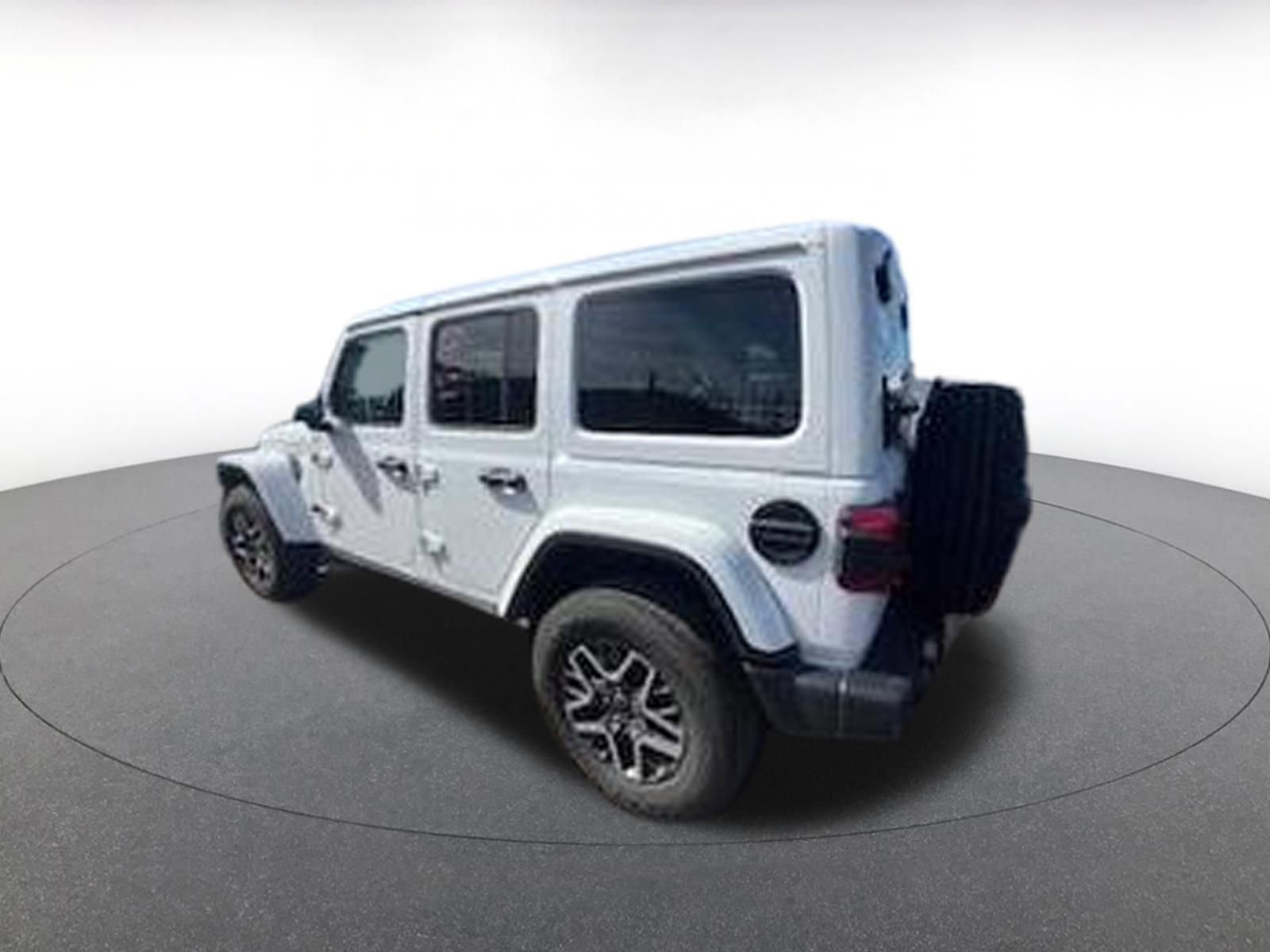 Thumbnail: 2025 Jeep Wrangler - 7