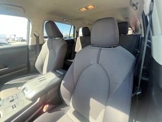 Thumbnail: 2025 Toyota Highlander - 18