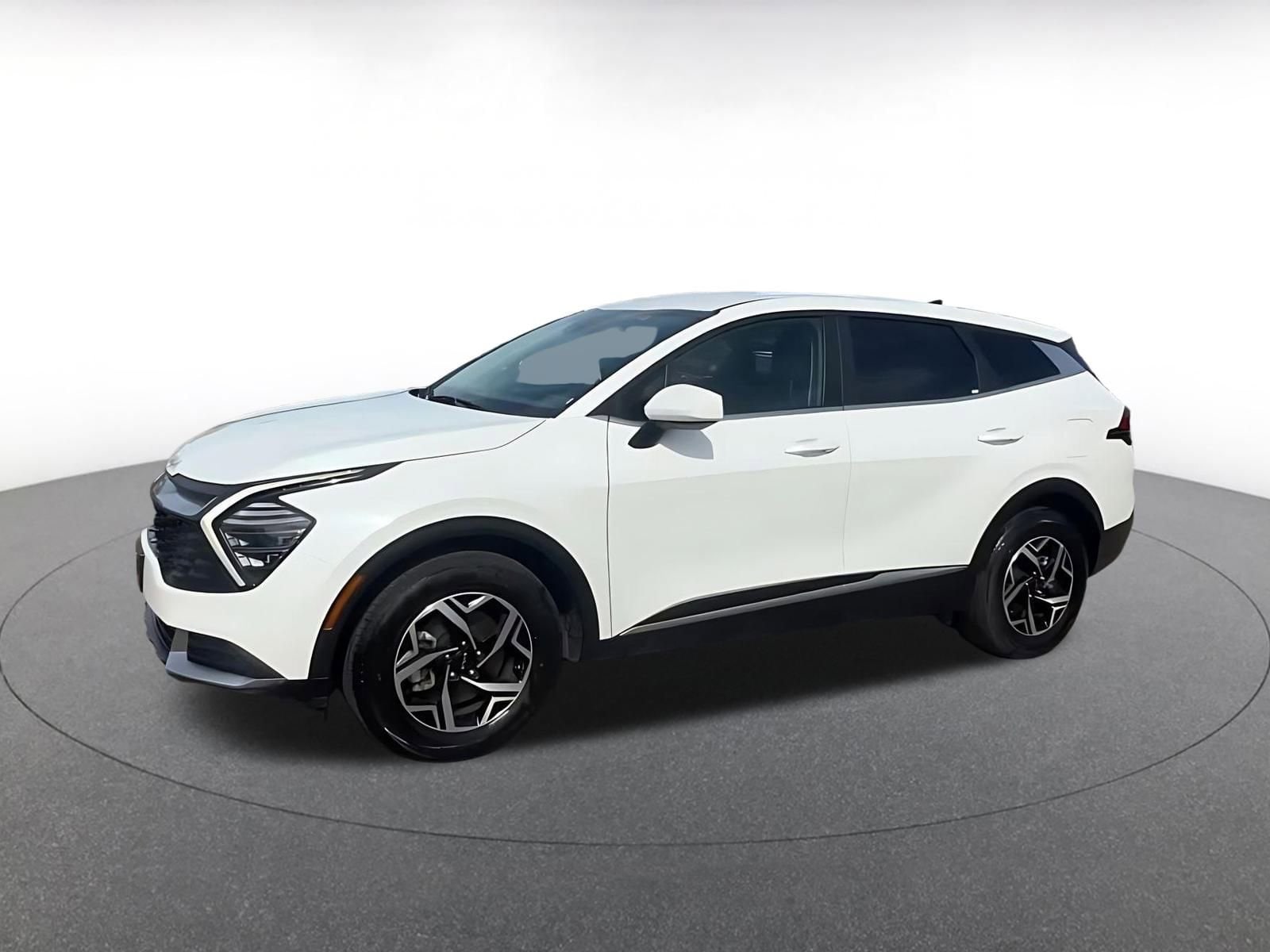 Thumbnail: 2025 Kia Sportage - 8