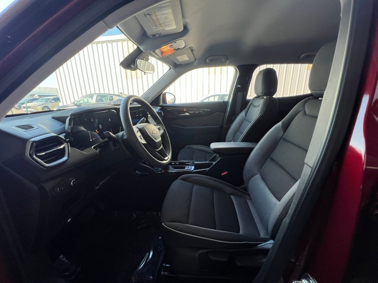 Thumbnail: 2025 Chevrolet TrailBlazer - 27