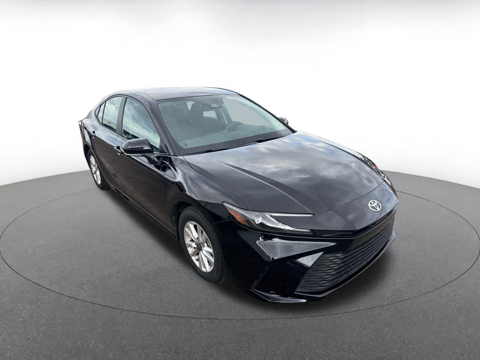 Thumbnail: 2025 Toyota Camry - 1