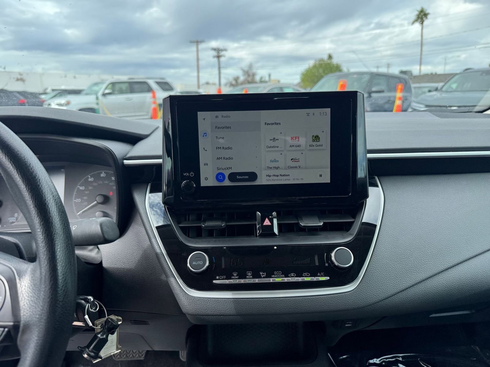 Thumbnail: 2025 Toyota Corolla - 18