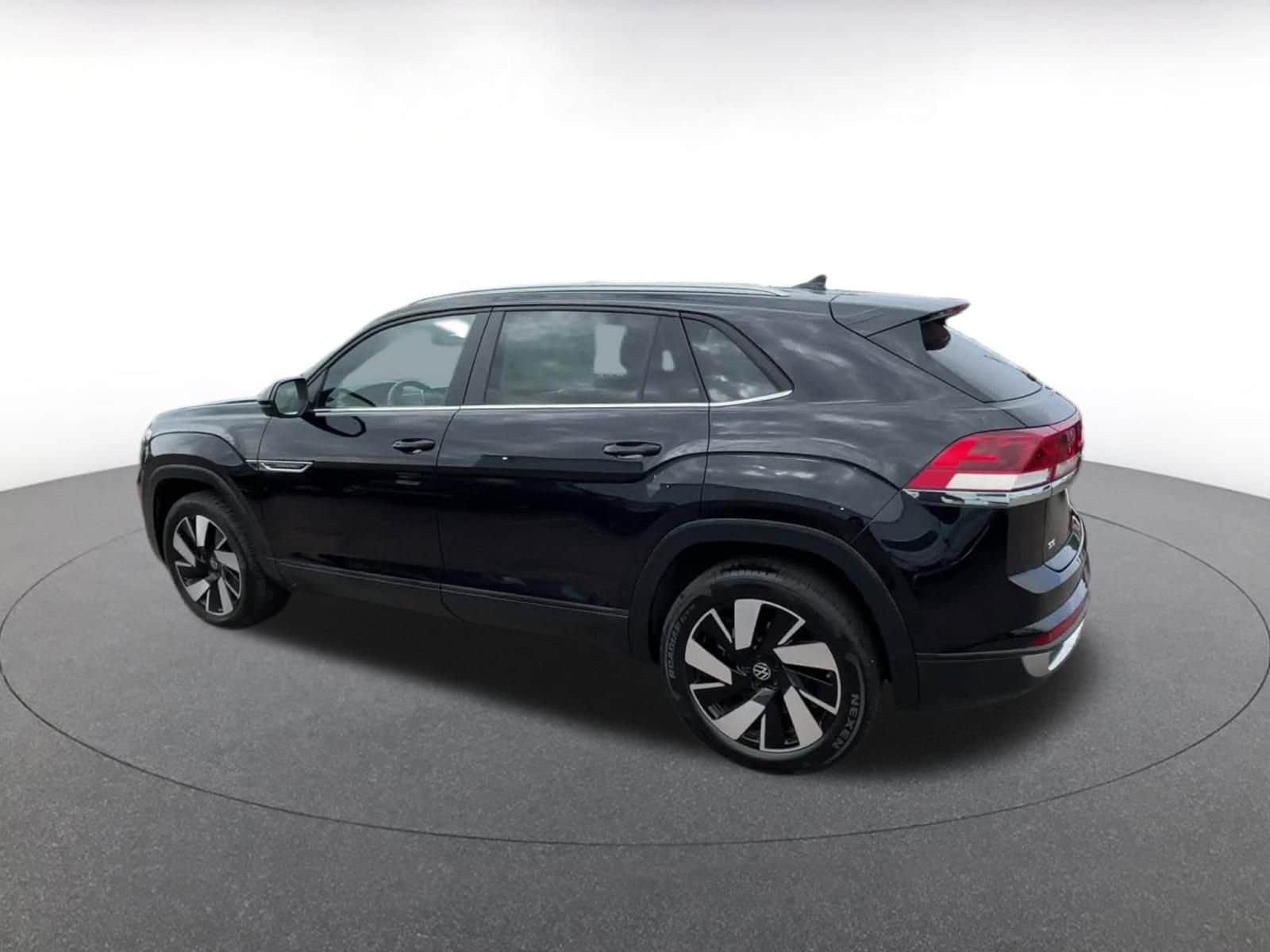 Thumbnail: 2025 Volkswagen Atlas - 10