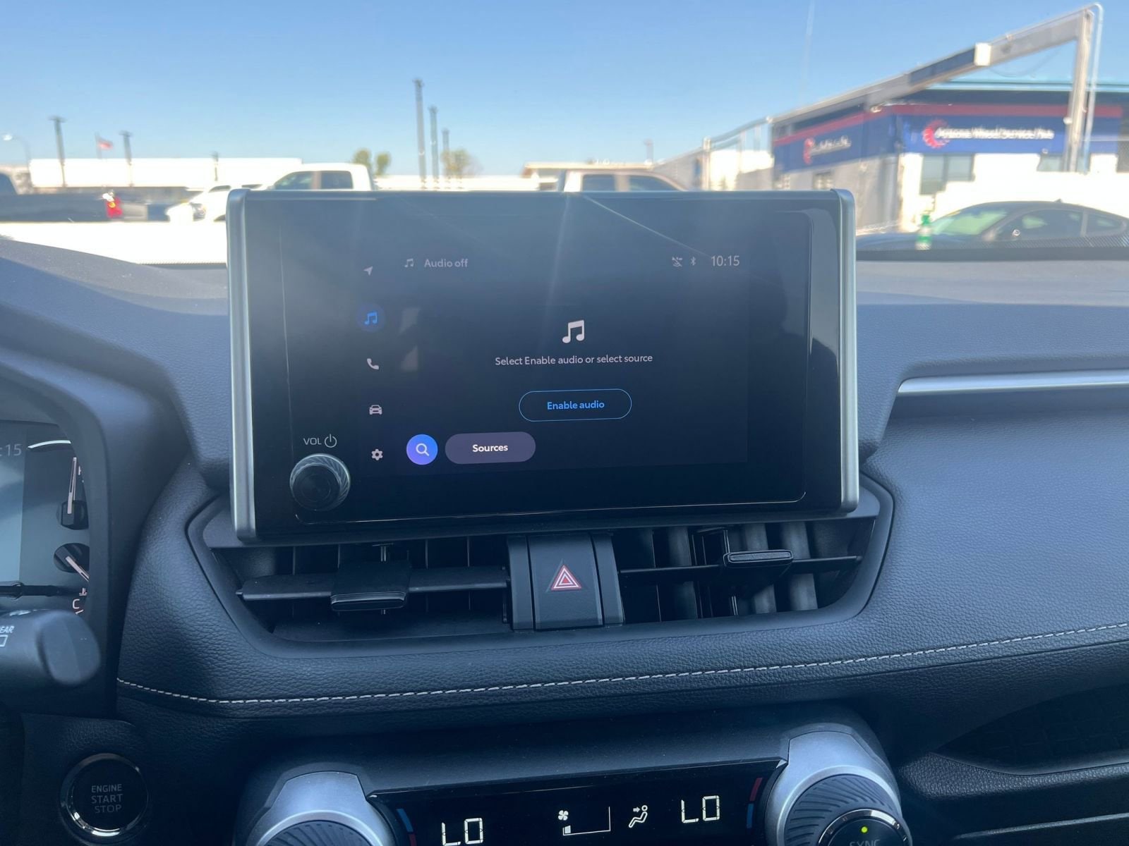 2024 Toyota RAV4 XLE 18