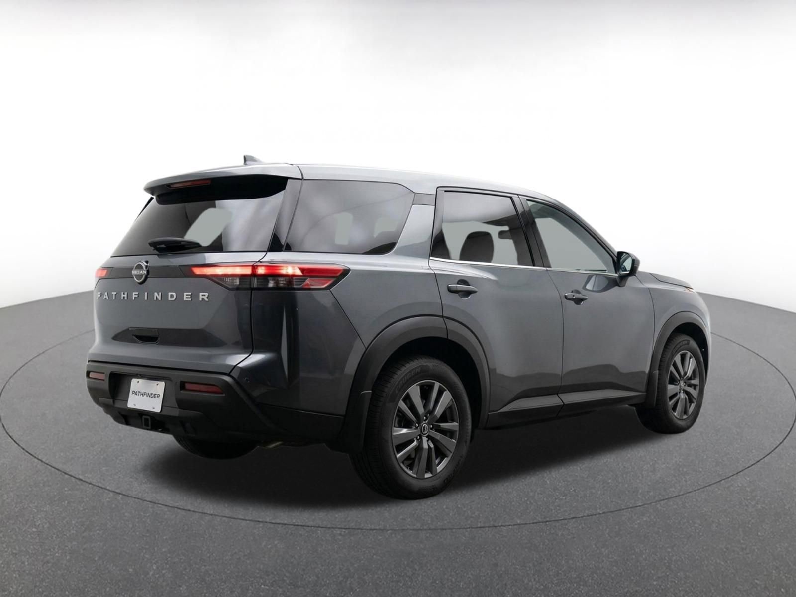 Thumbnail: 2025 Nissan Pathfinder - 9