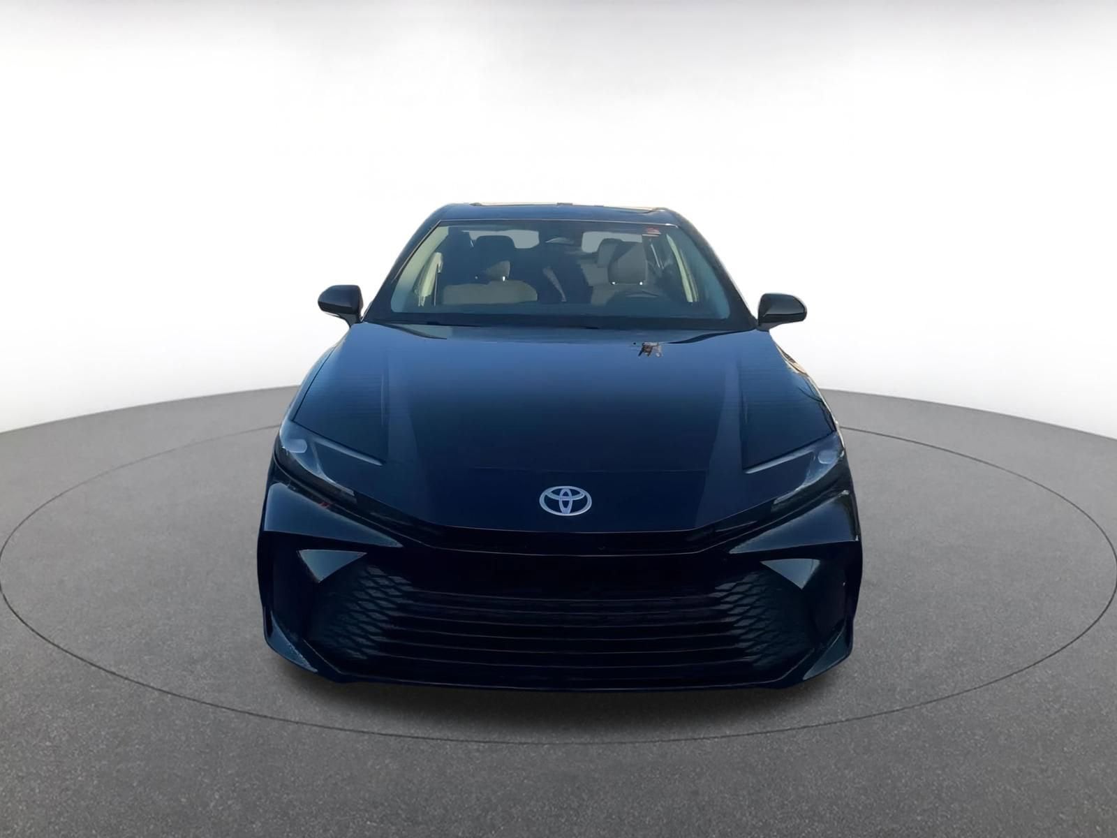 Thumbnail: 2025 Toyota Camry - 4