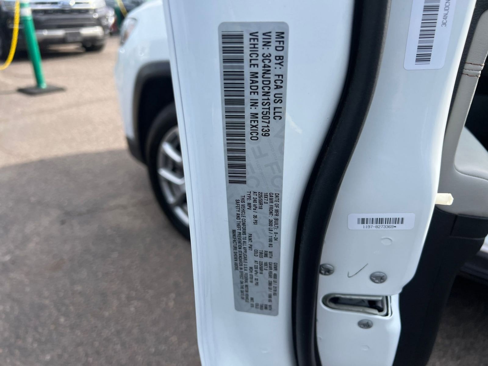 Thumbnail: 2025 Jeep Compass - 29