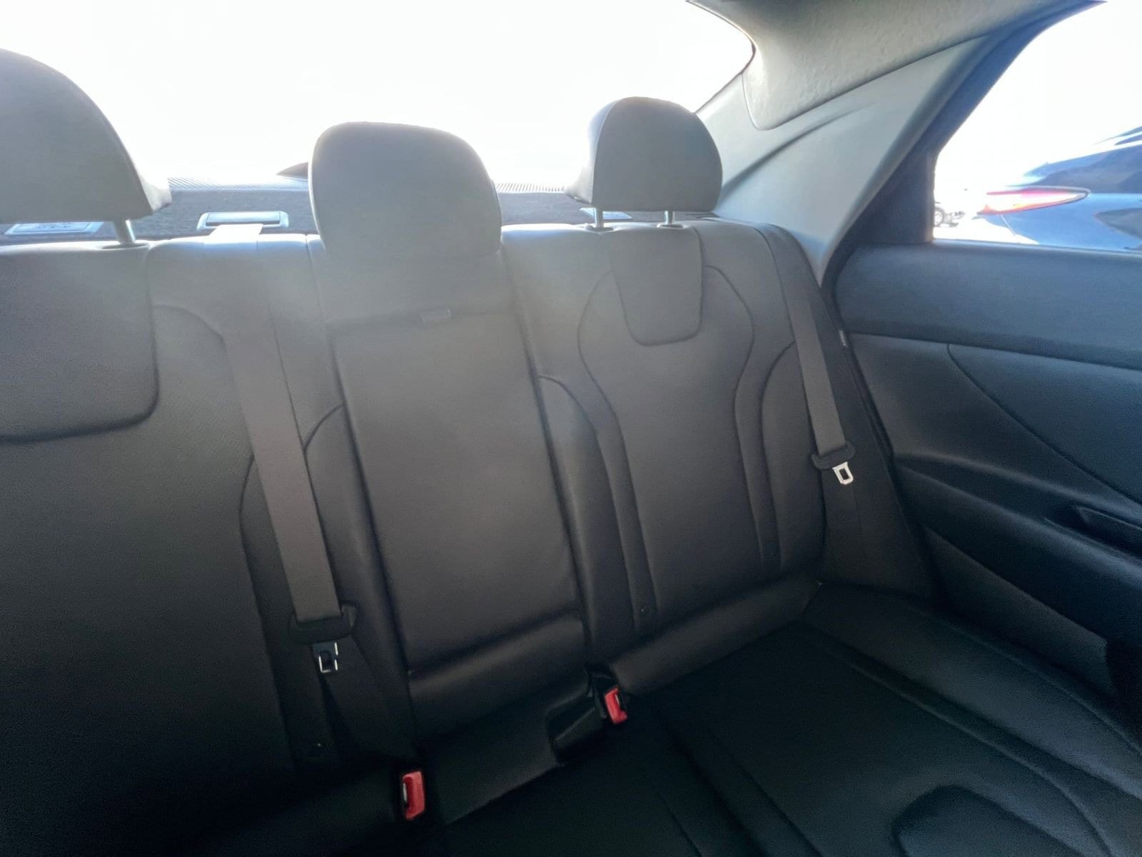 Thumbnail: 2025 Hyundai Elantra - 25