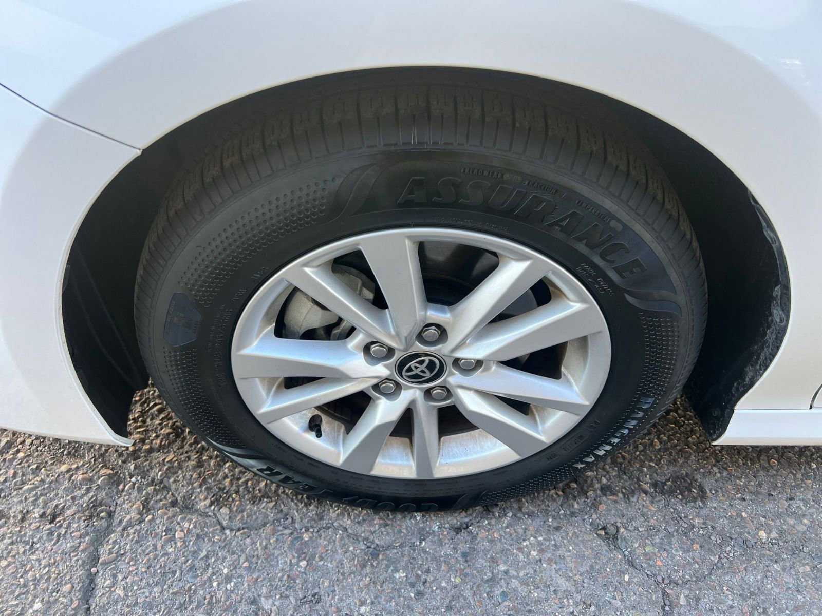 Thumbnail: 2025 Toyota Camry - 30