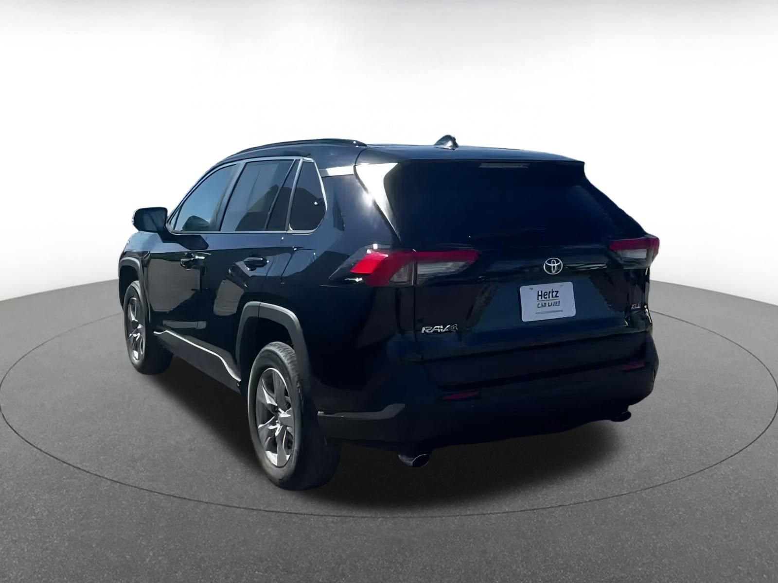 Thumbnail: 2025 Toyota RAV4 - 11