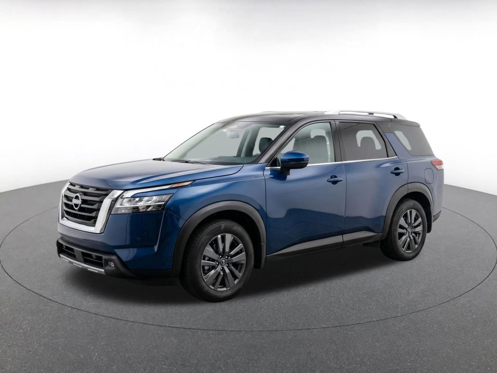 Thumbnail: 2025 Nissan Pathfinder - 3