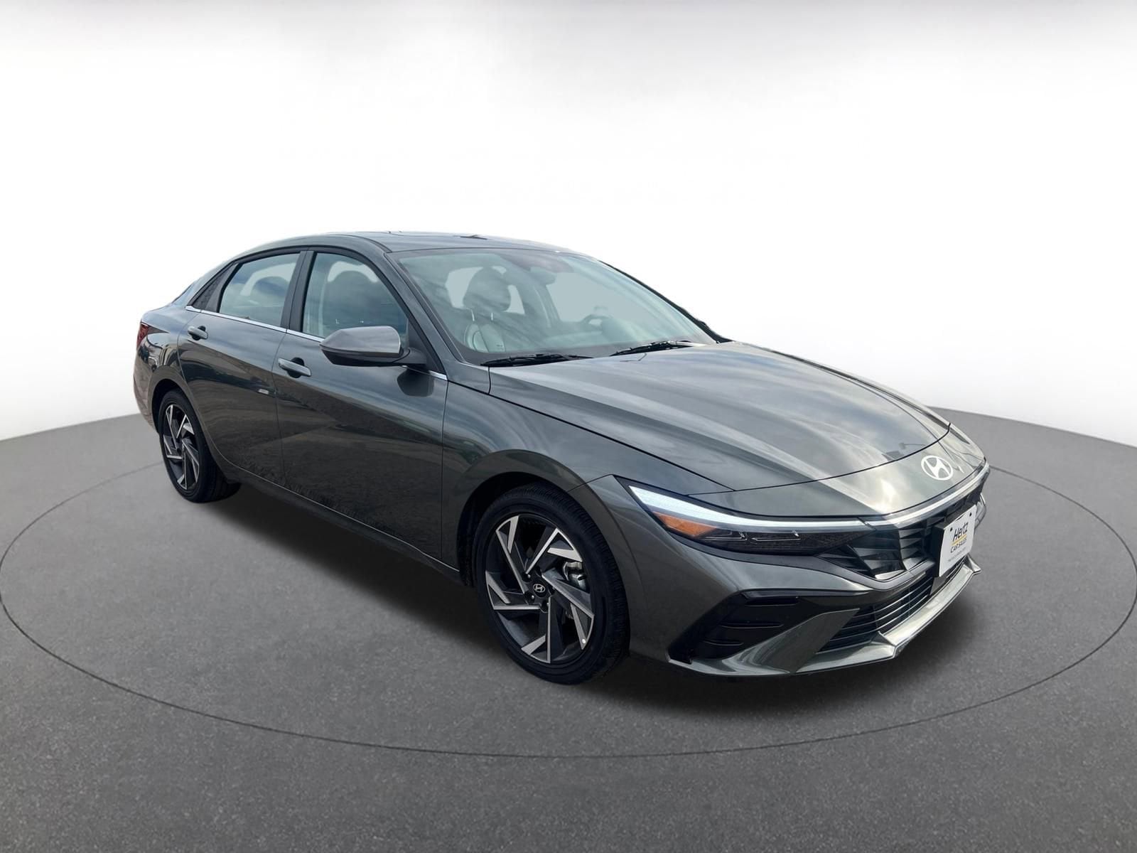 Thumbnail: 2025 Hyundai Elantra - 1