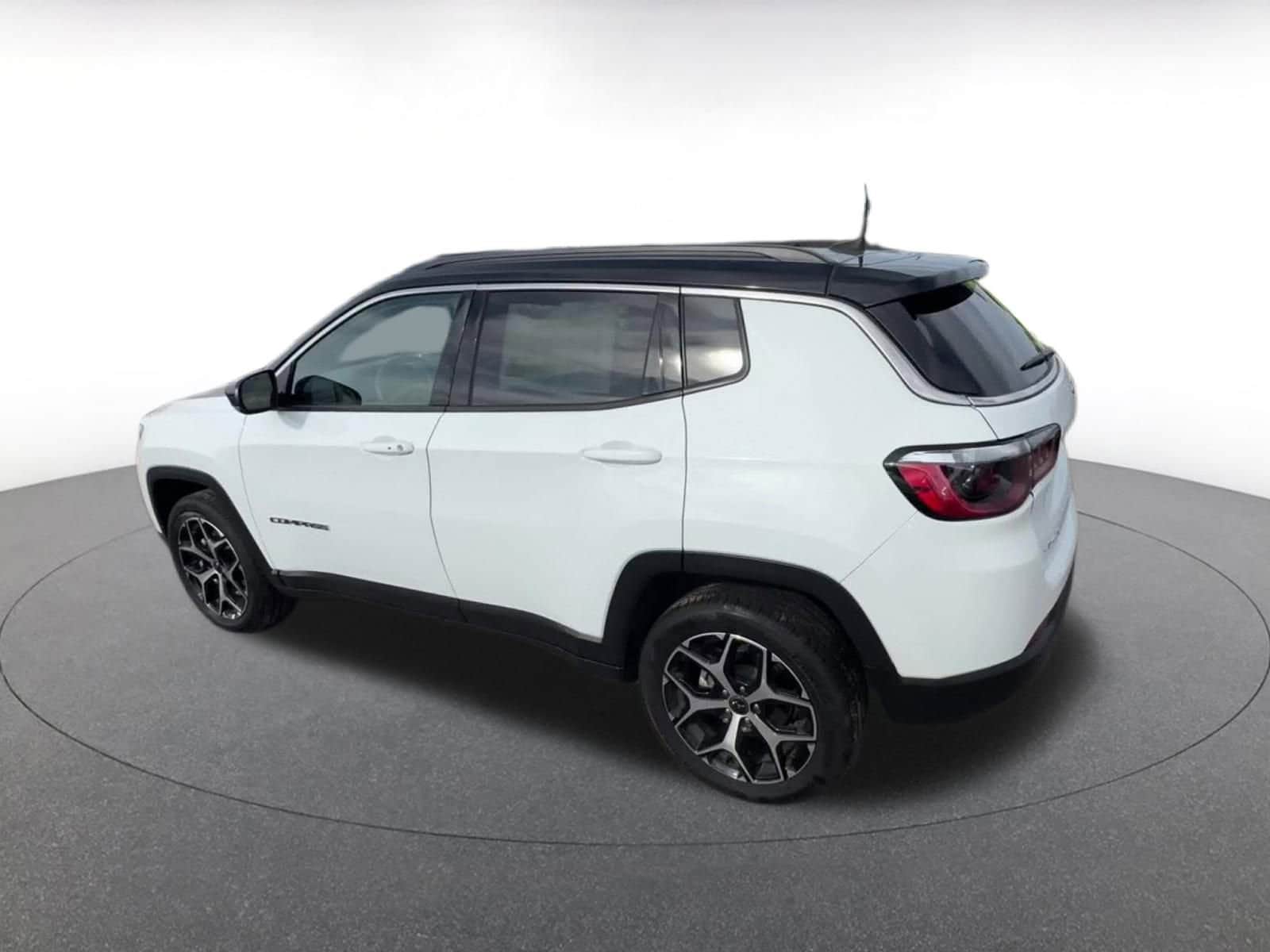 Thumbnail: 2025 Jeep Compass - 10