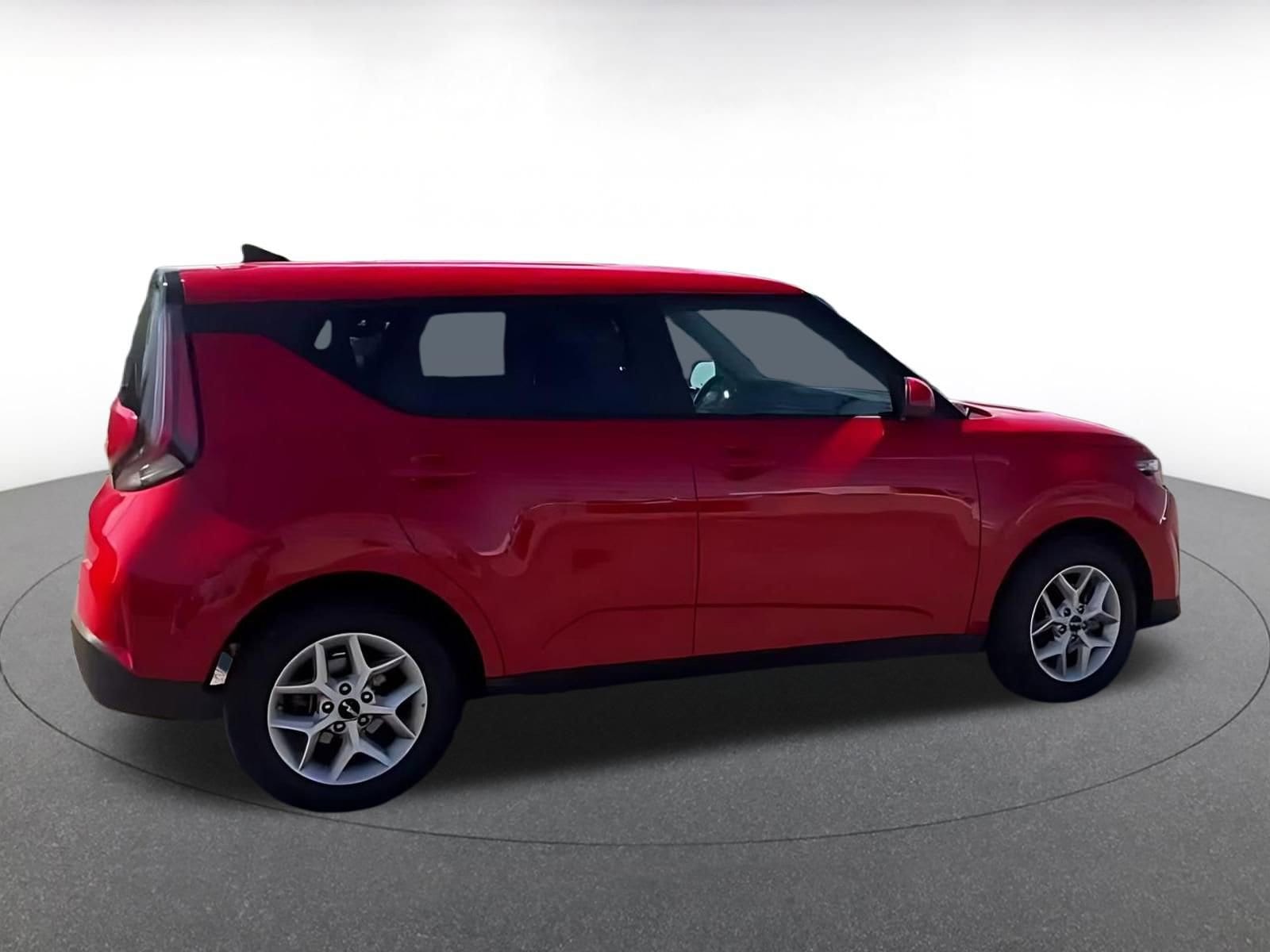 Thumbnail: 2025 Kia Soul - 14