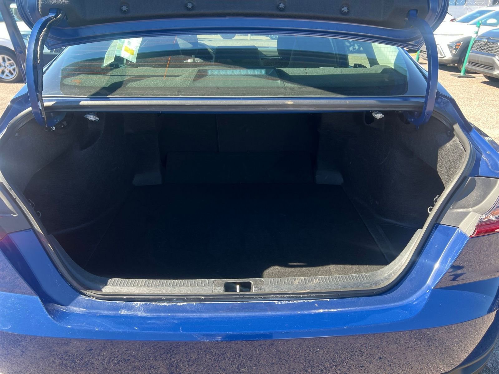 Thumbnail: 2025 Toyota Camry - 31