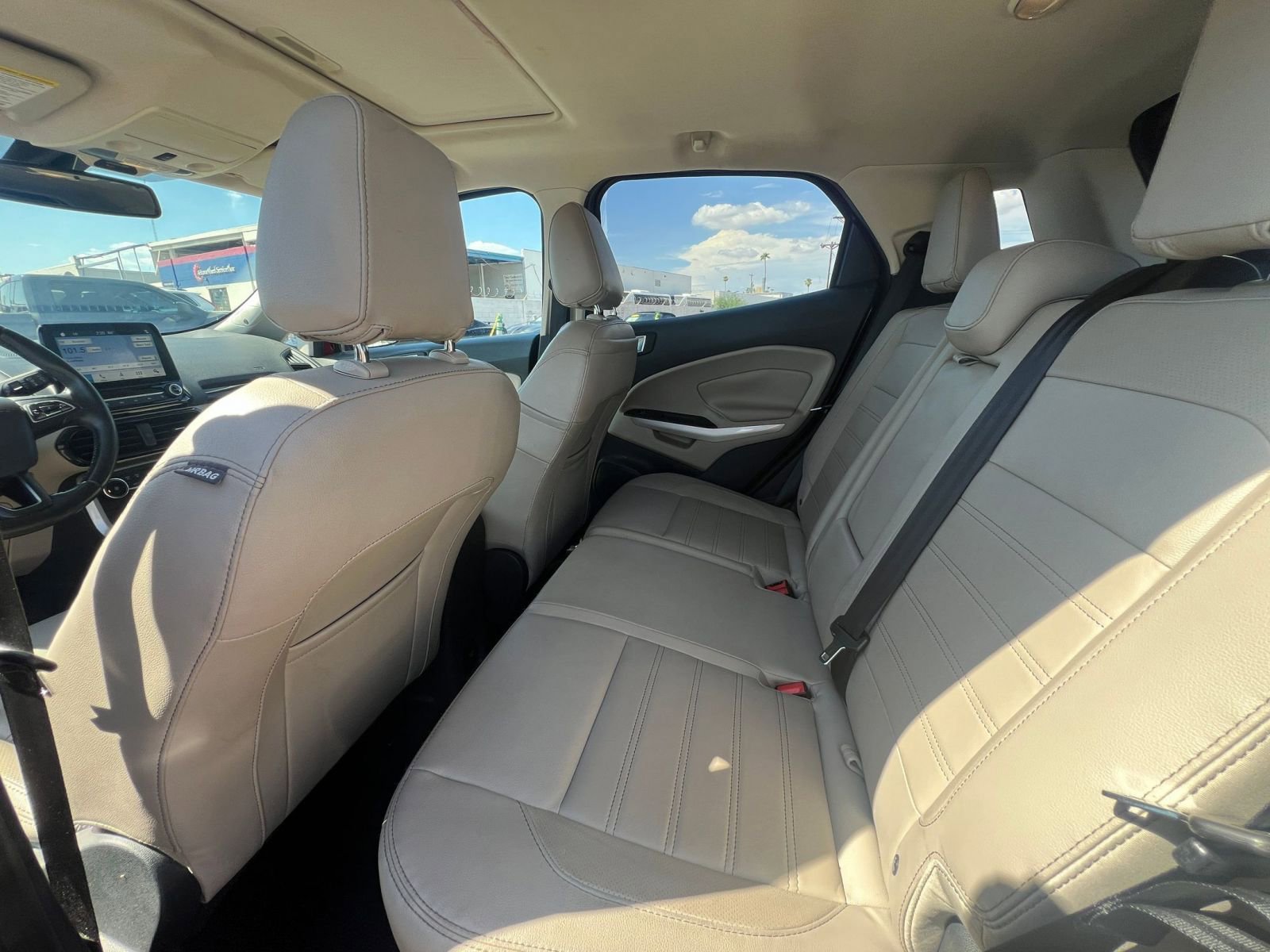 Thumbnail: 2018 Ford EcoSport - 25