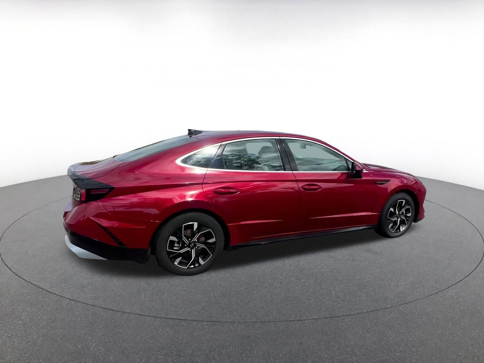 Thumbnail: 2025 Hyundai Sonata - 14