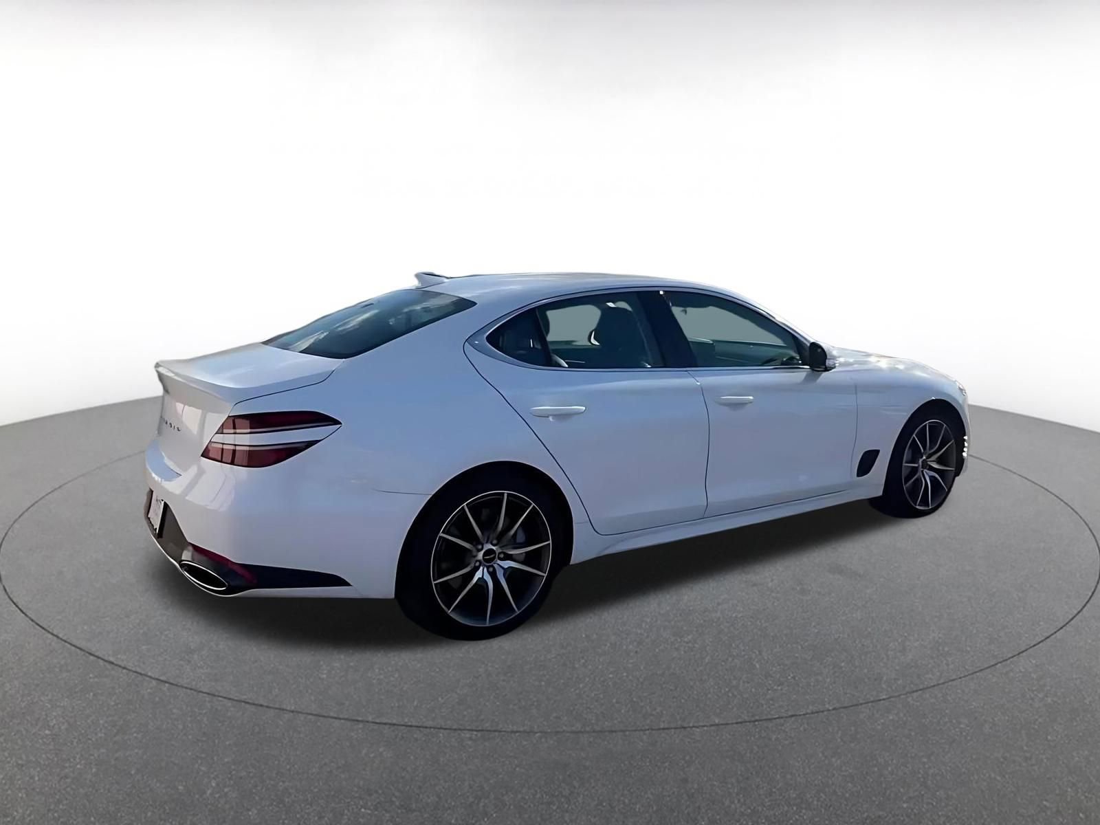 Thumbnail: 2025 Genesis G70 - 15