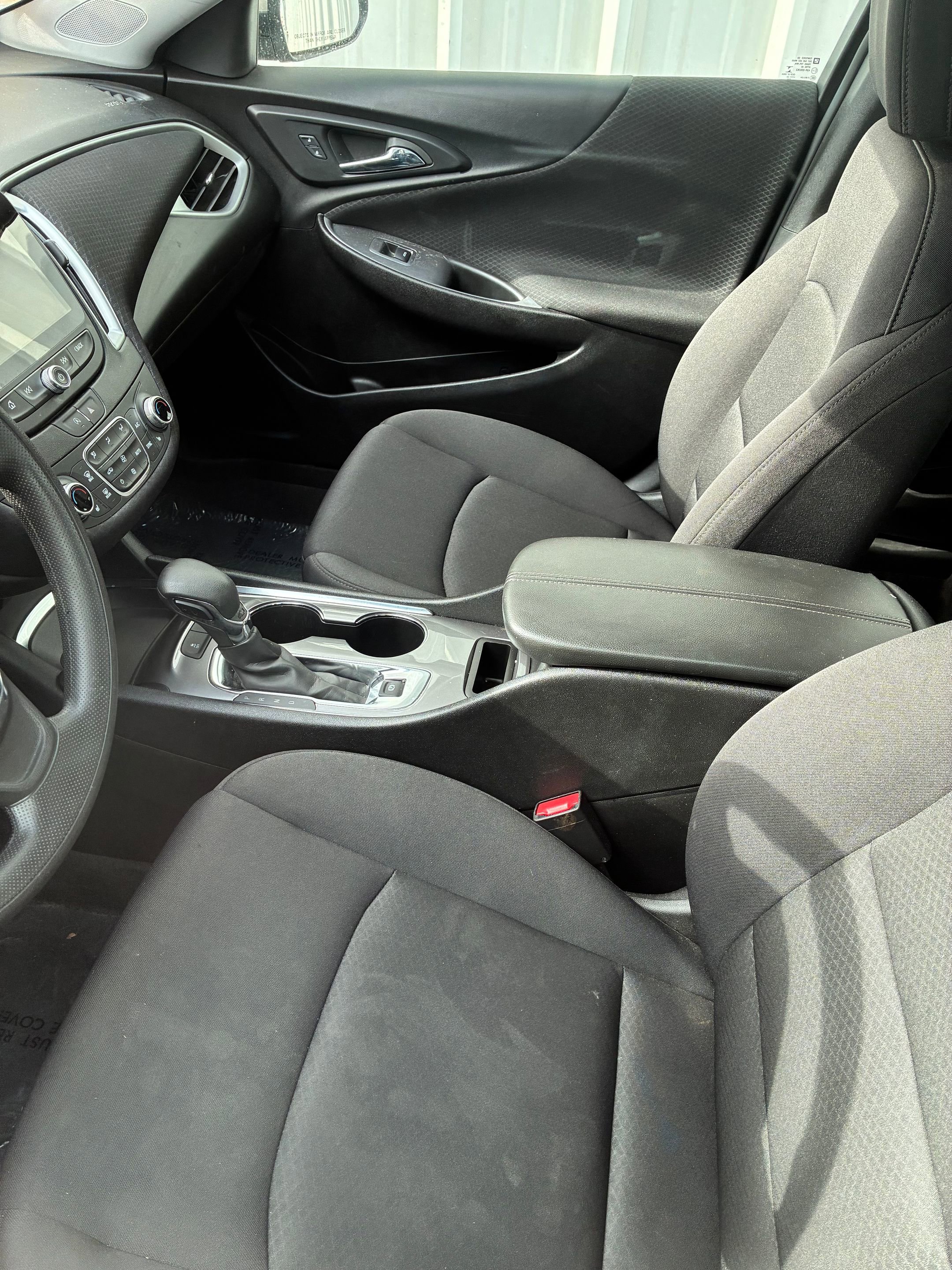 Thumbnail: 2024 Chevrolet Malibu - 10