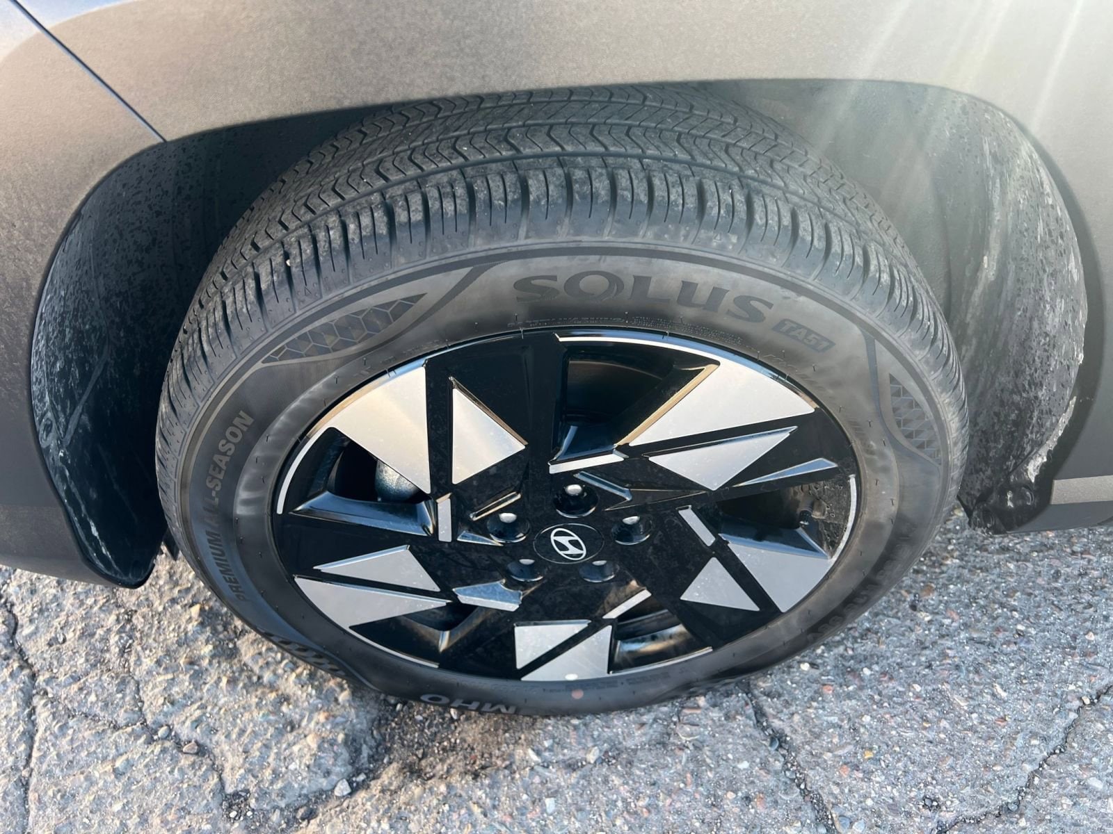 Thumbnail: 2025 Hyundai Kona - 30