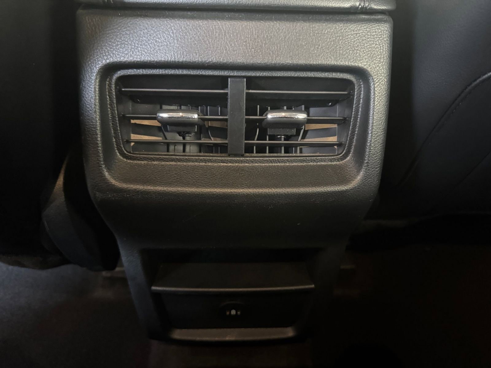 2024 Ford Edge SEL 25