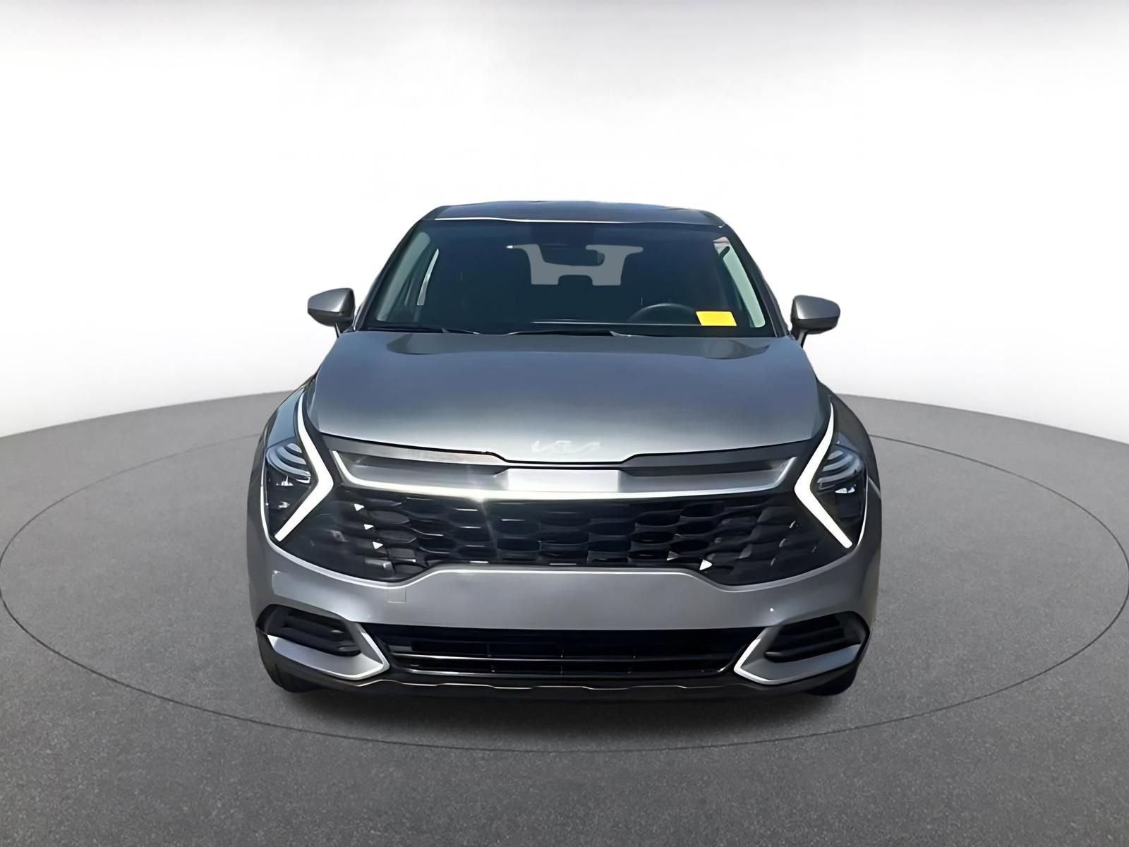 Thumbnail: 2025 Kia Sportage - 4