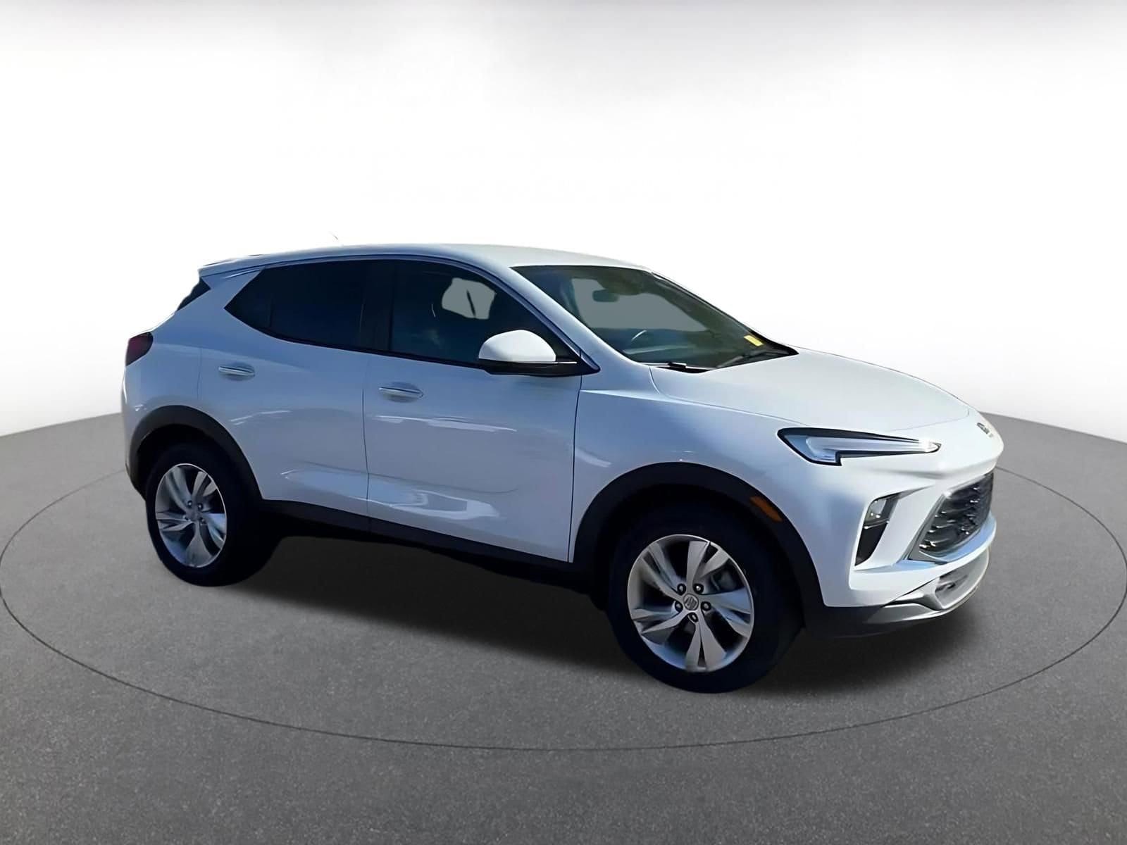 Thumbnail: 2025 Buick Encore GX - 2