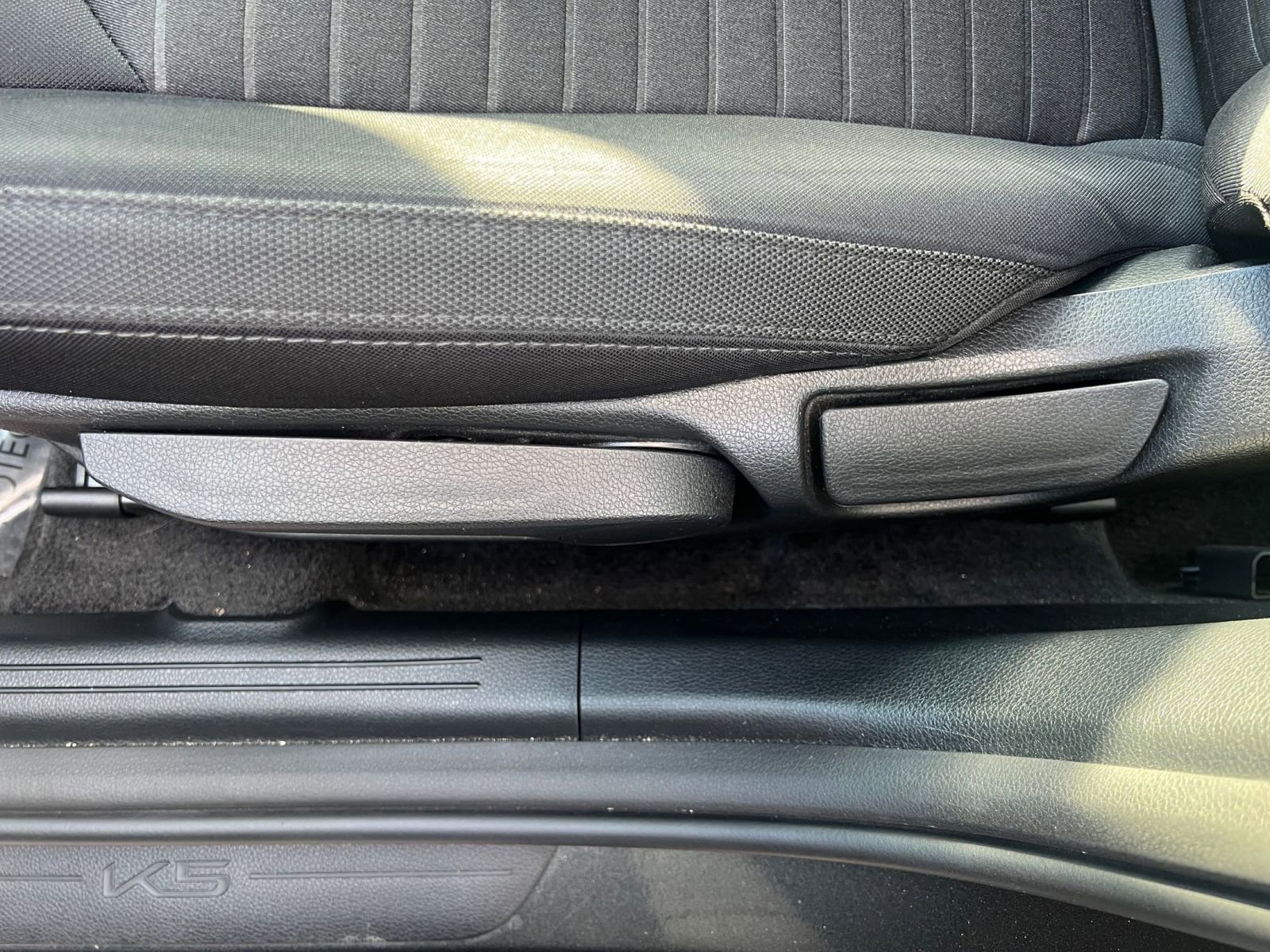 Thumbnail: 2025 Kia K5 - 22