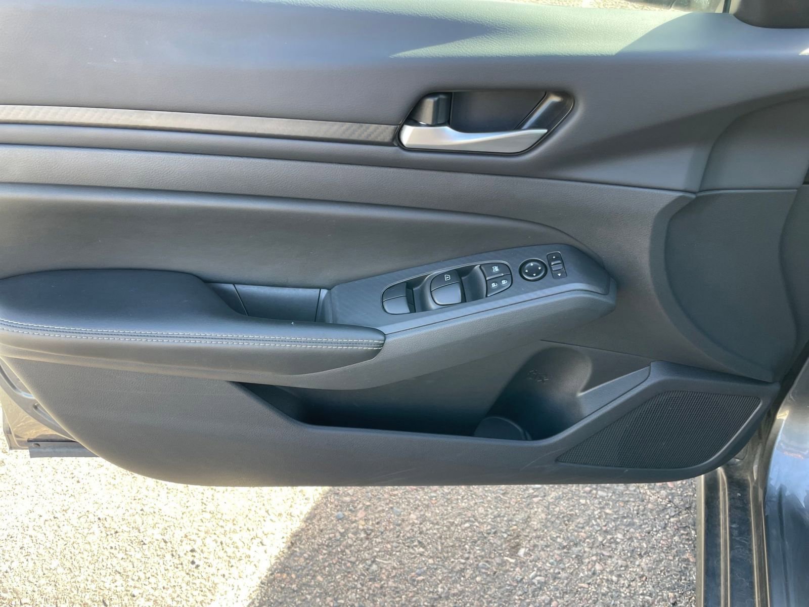 Thumbnail: 2025 Nissan Altima - 18