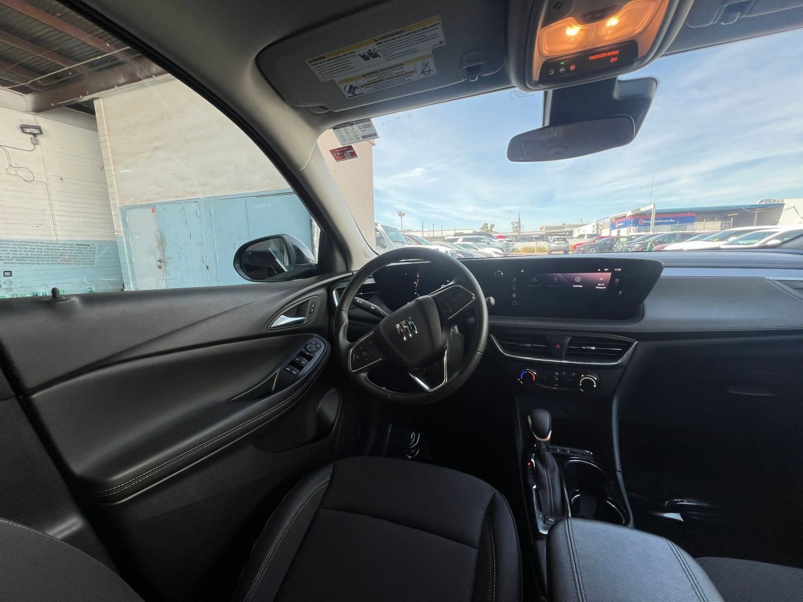 Thumbnail: 2025 Buick Encore GX - 34