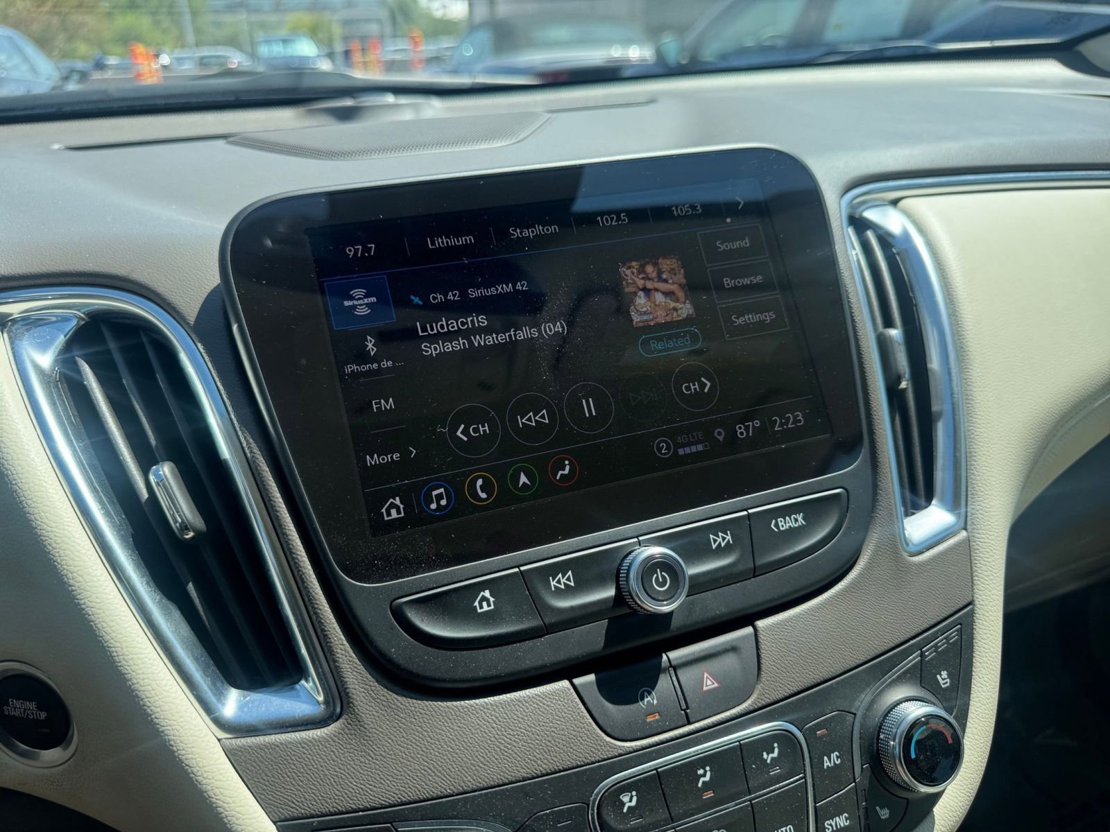 Thumbnail: 2024 Chevrolet Malibu - 21