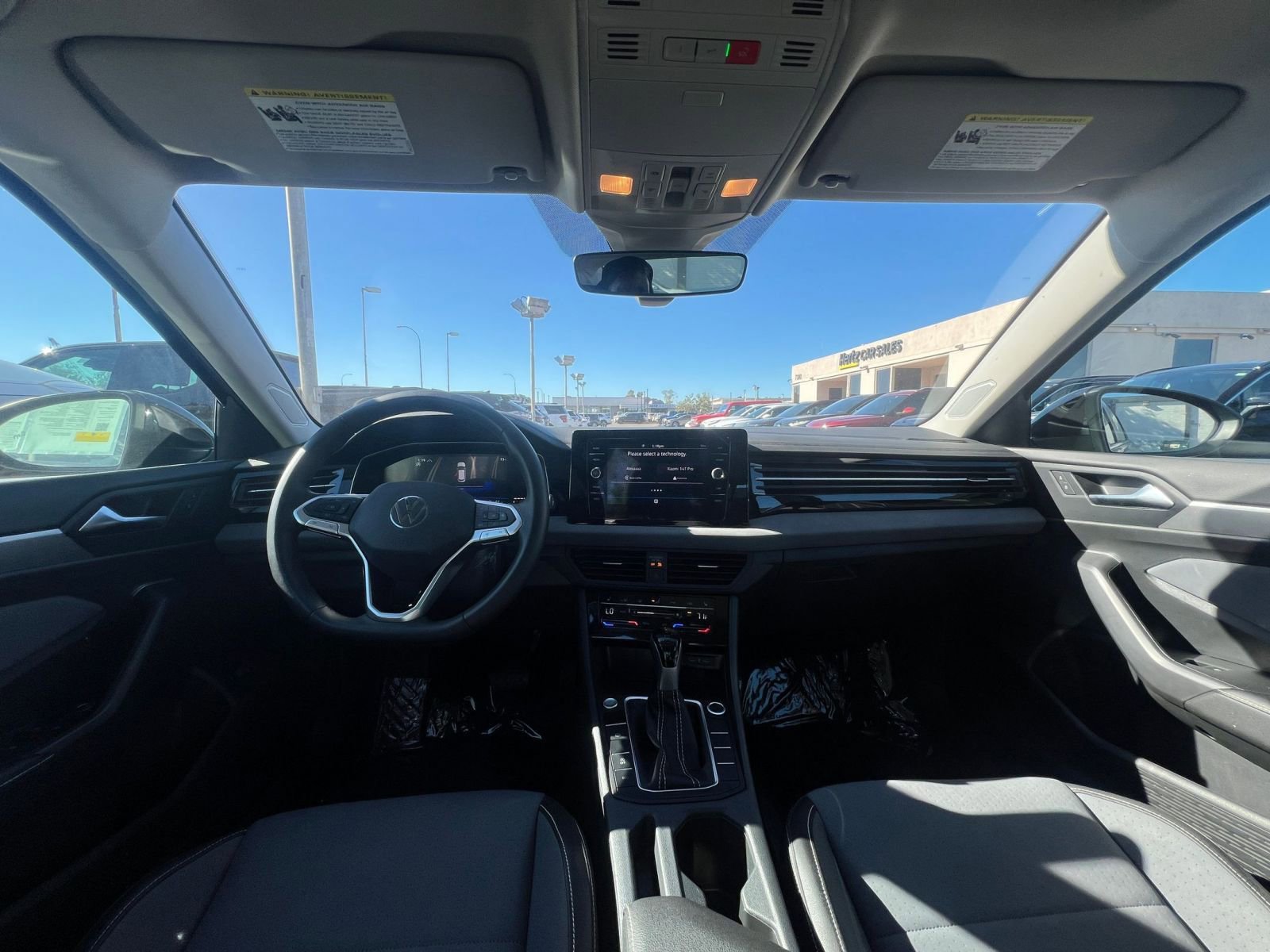 Thumbnail: 2025 Volkswagen Jetta - 33