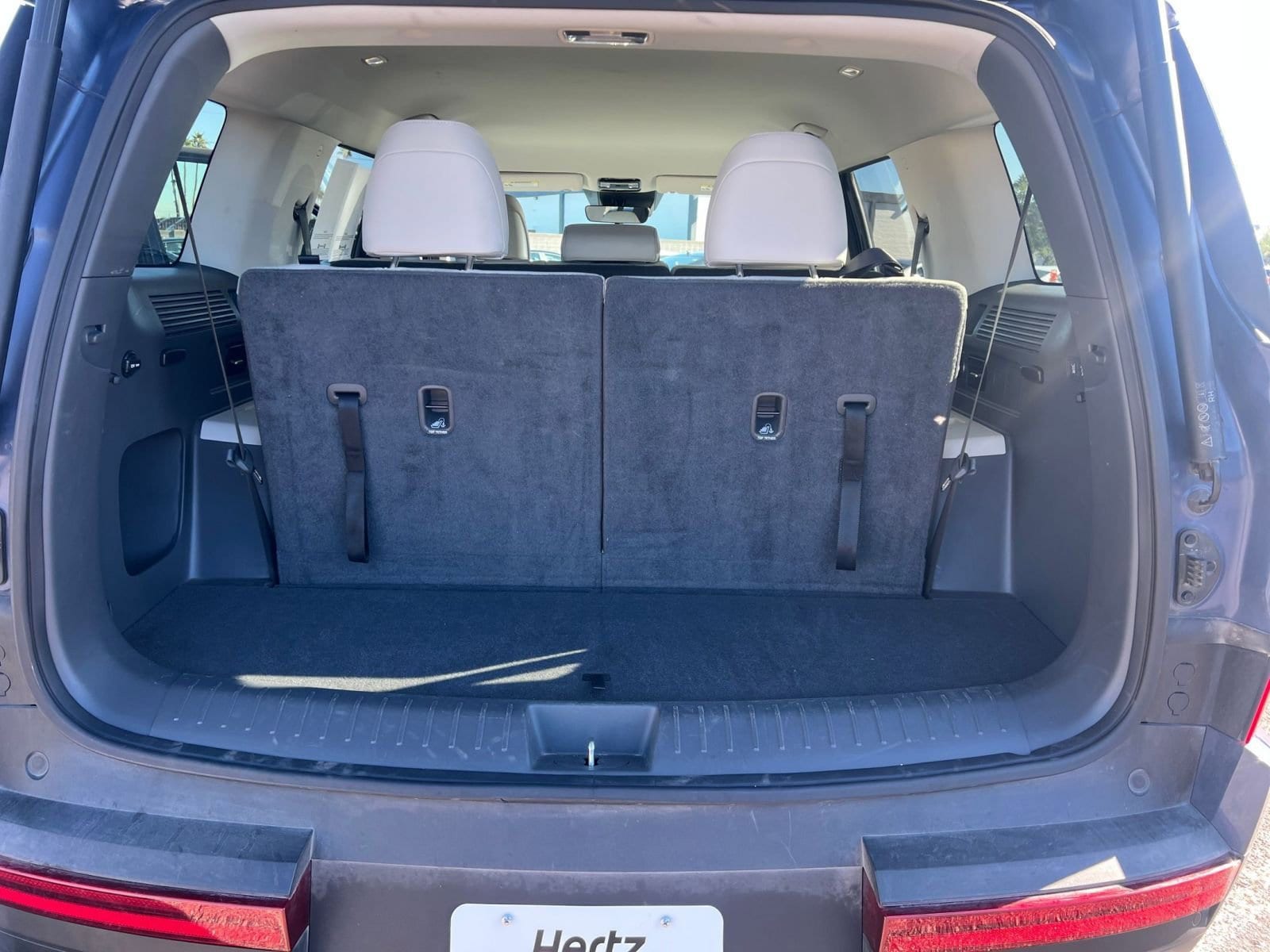 Thumbnail: 2025 Hyundai Santa Fe - 33