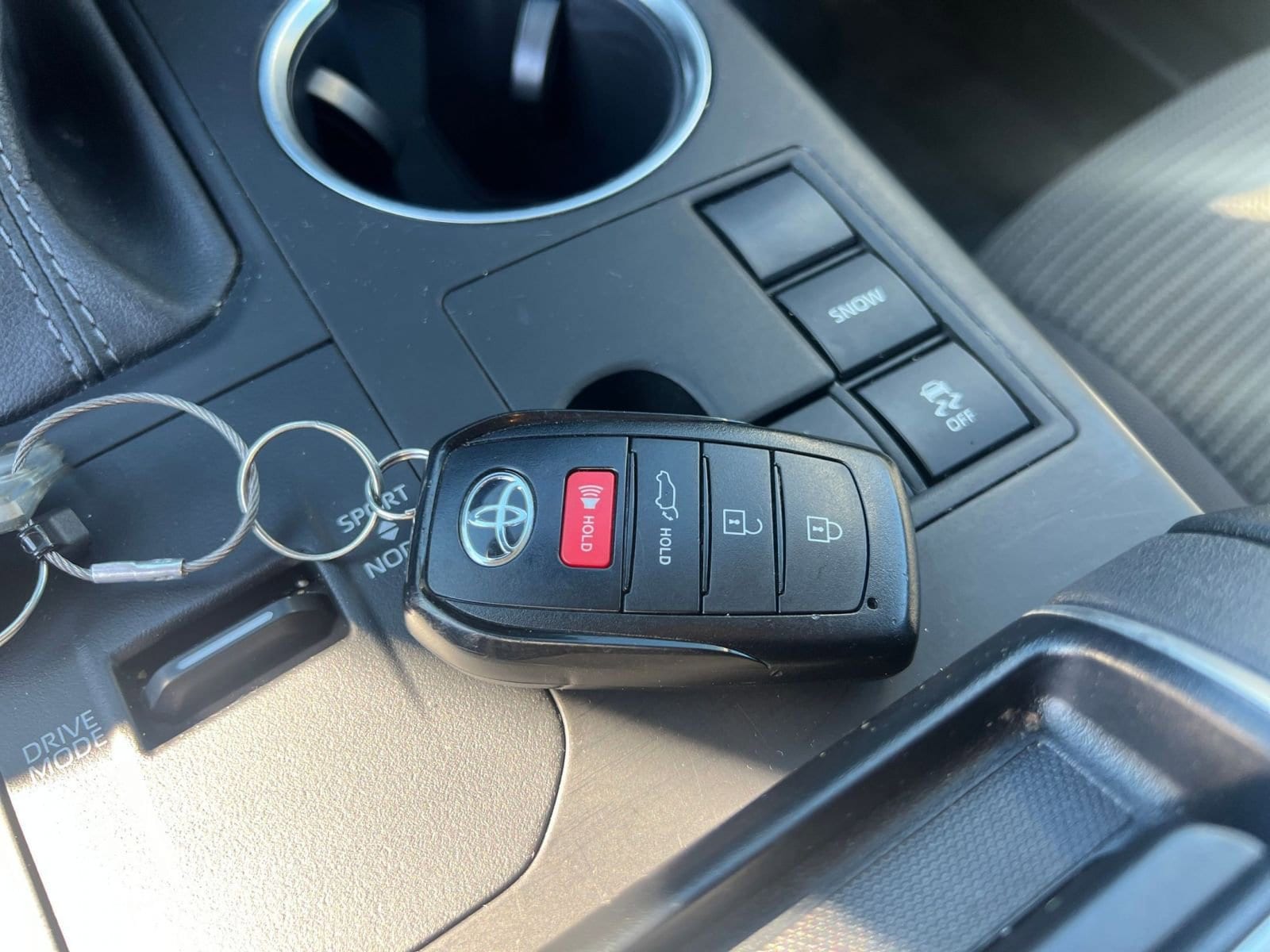 Thumbnail: 2025 Toyota Highlander - 24