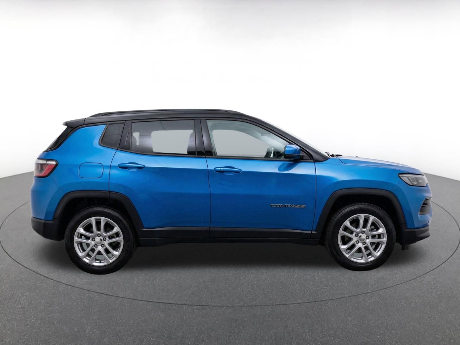 Thumbnail: 2025 Jeep Compass - 10