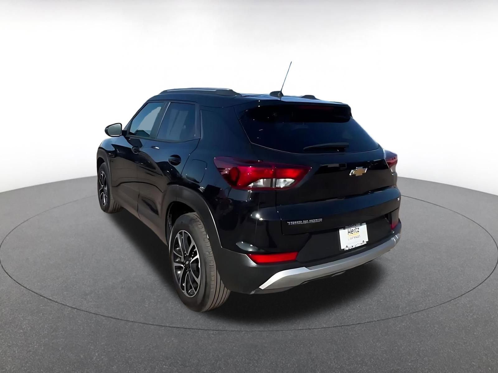 Thumbnail: 2025 Chevrolet TrailBlazer - 11