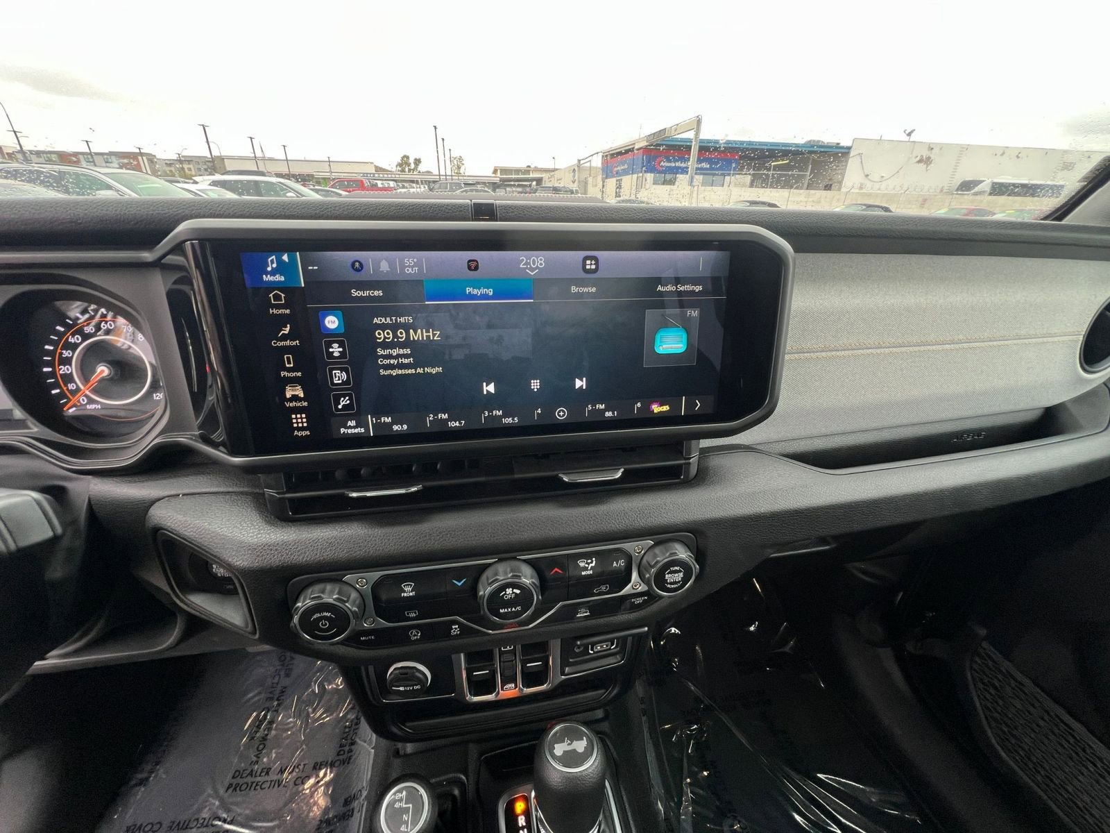 Thumbnail: 2025 Jeep Wrangler - 18