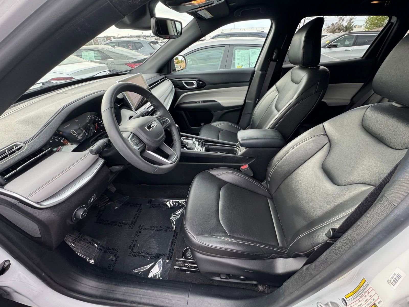 Thumbnail: 2025 Jeep Compass - 27