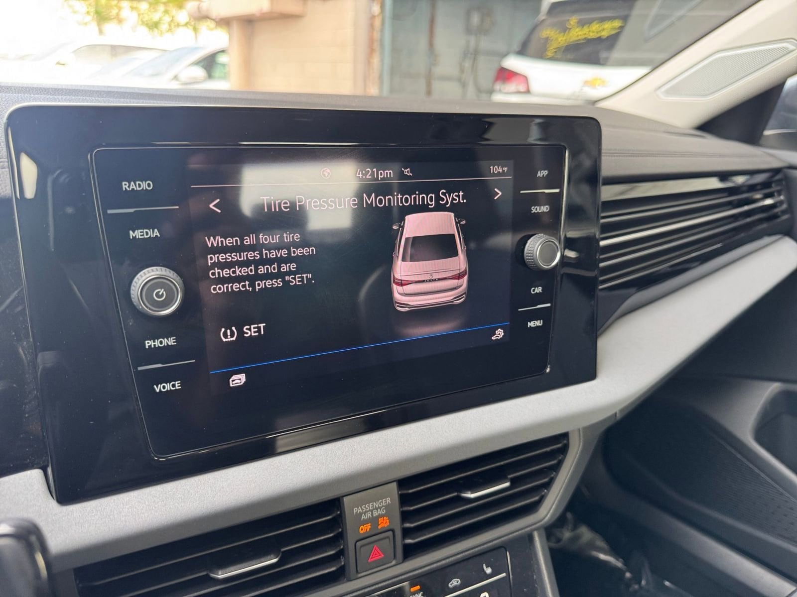 Thumbnail: 2025 Volkswagen Jetta - 21