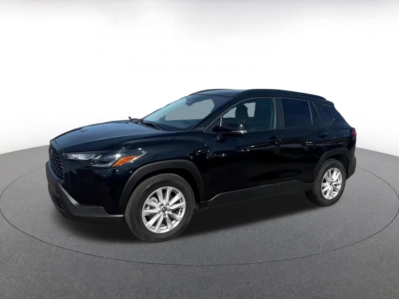 Thumbnail: 2025 Toyota Corolla Cross - 8