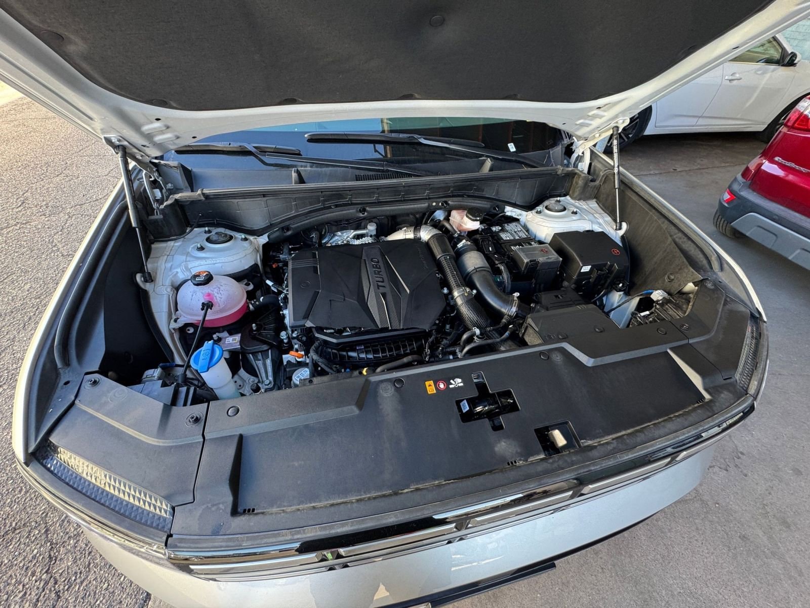 Thumbnail: 2025 Hyundai Santa Fe - 31