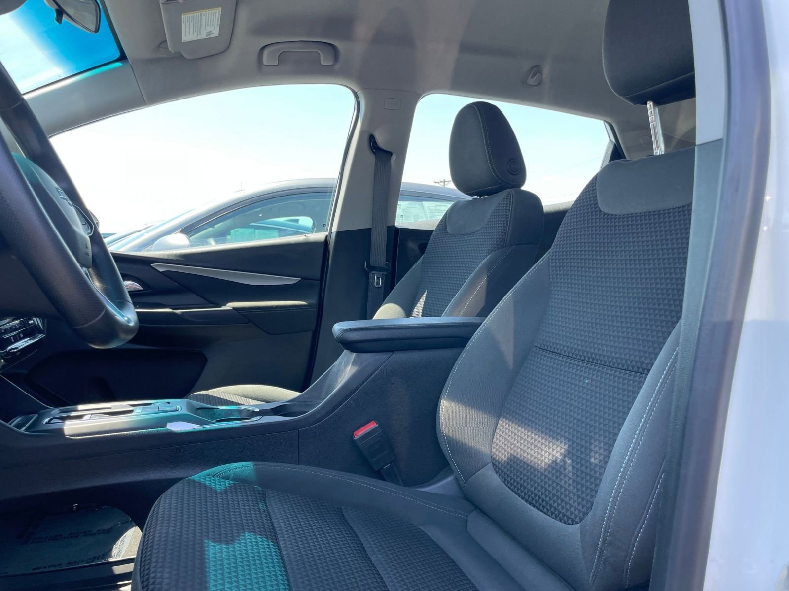Thumbnail: 2023 Chevrolet Bolt EV - 29