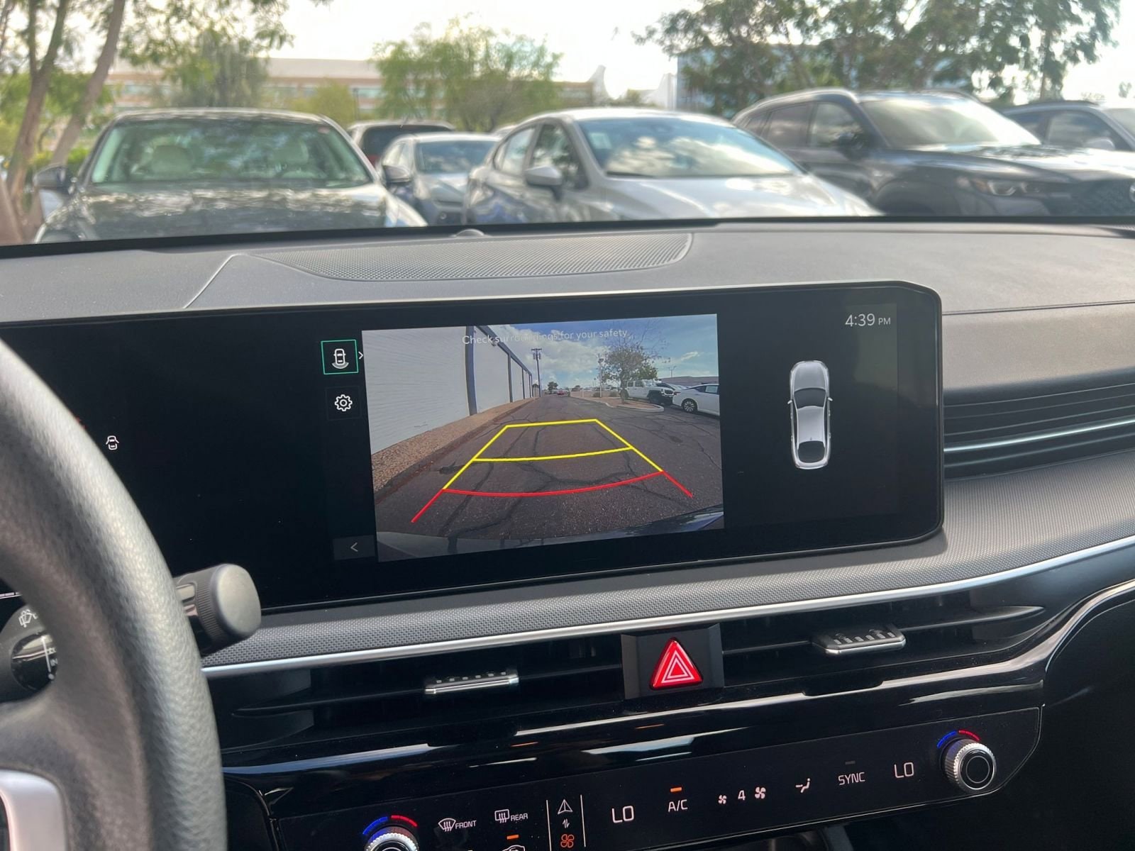 Thumbnail: 2025 Kia K5 - 24